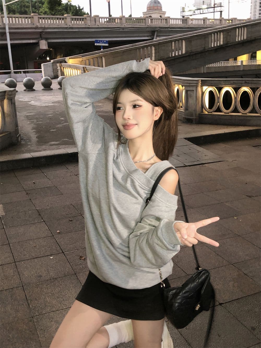 2026 한국 대외 무역 후아 면 복합 느긋한 바람 오프숄더 긴팔 슬림해 보이는 Chic 비스듬한 어깨 의류 상세 이미지 14
