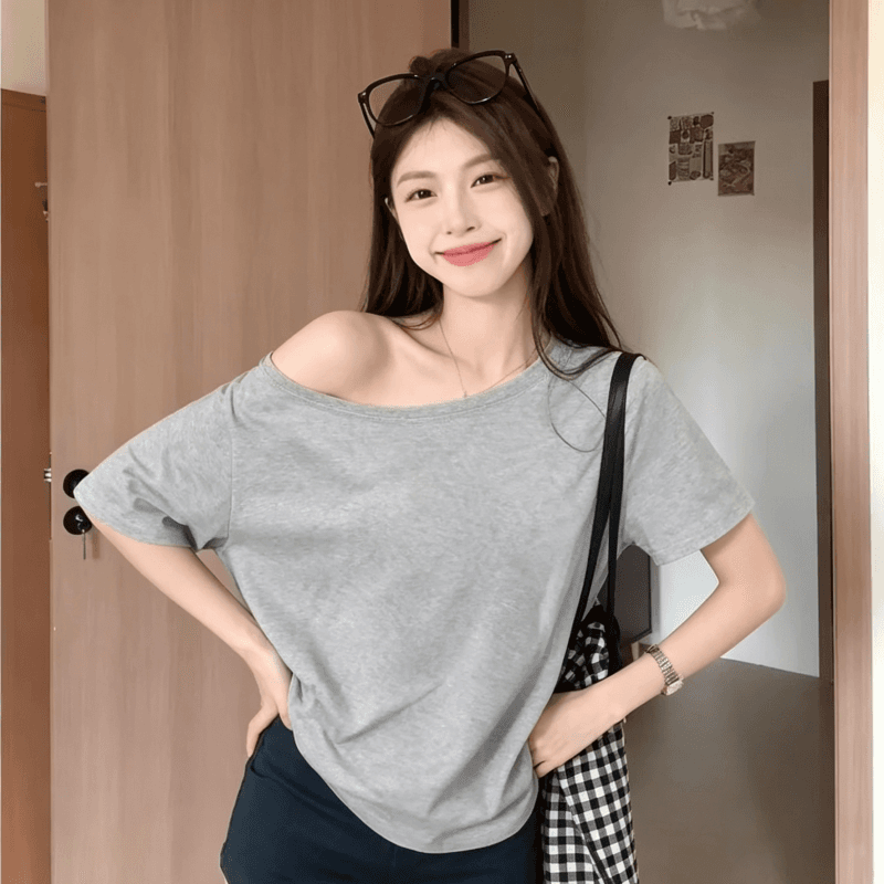다용도 비스듬한 어깨 오프숄더 반팔 티셔츠 여성 새로운 여름 루즈핏 슬림해 보이는 섹시함 단색 오프숄더 맨위 상세 이미지 3