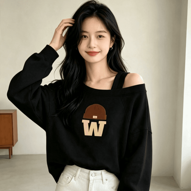디자인 센스 Chic 오프숄더 비스듬한 어깨 가을 겨울 의류 후드티 느긋한 바람 프린트 여성 긴 소매 루즈핏 빅 사이즈 여성 의류