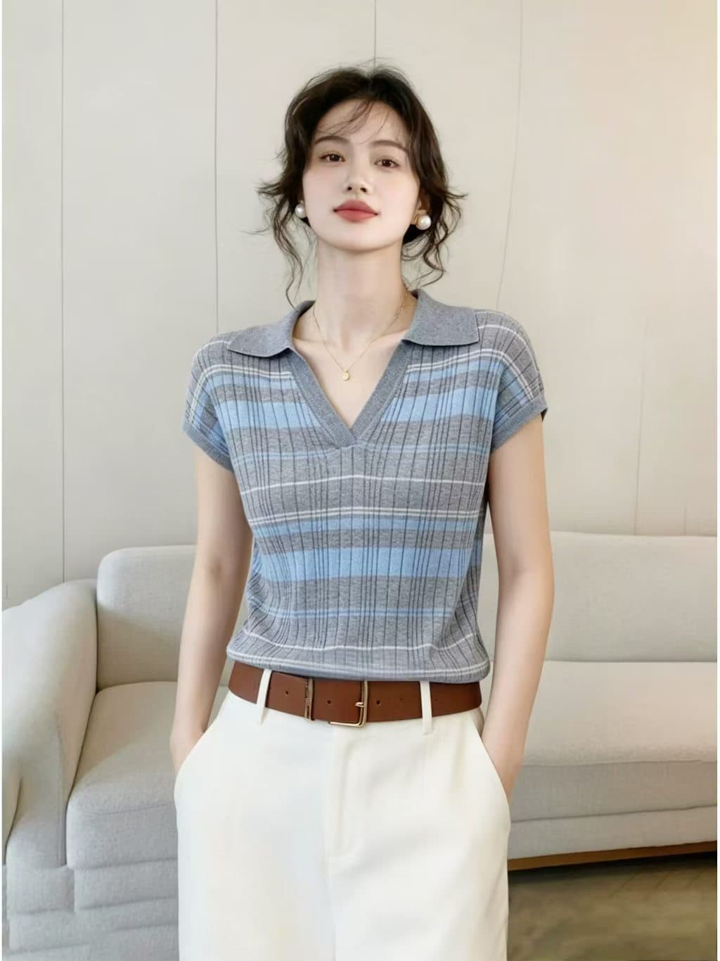 한 부서 배색 스트라이프 니트 스웨터 여성 2026 여름 새로운 다용도 캐주얼 POLO 칼라 반팔 맨위 상세 이미지 1