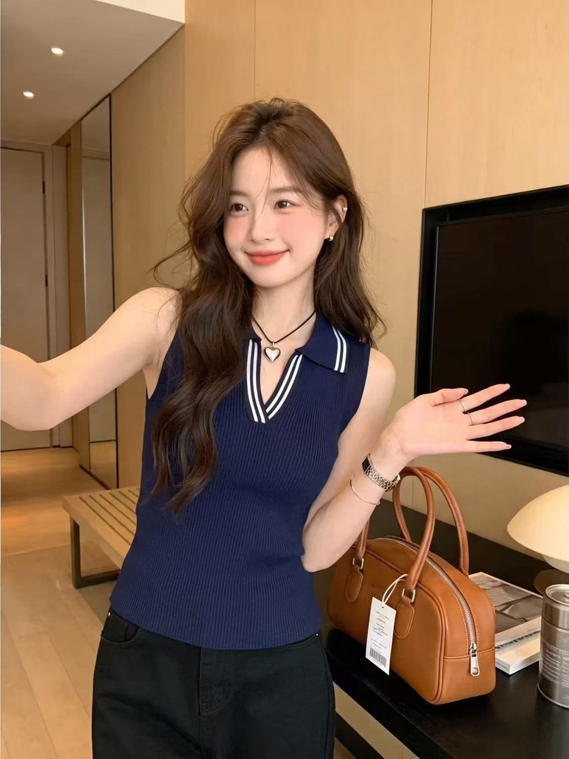 보존 섹션 추천 한 부서 미니멀리즘 폴로 칼라 민소매 니트 조끼 여성 여름 새로운 신선함 슬림해 보이는 다용도 맨위