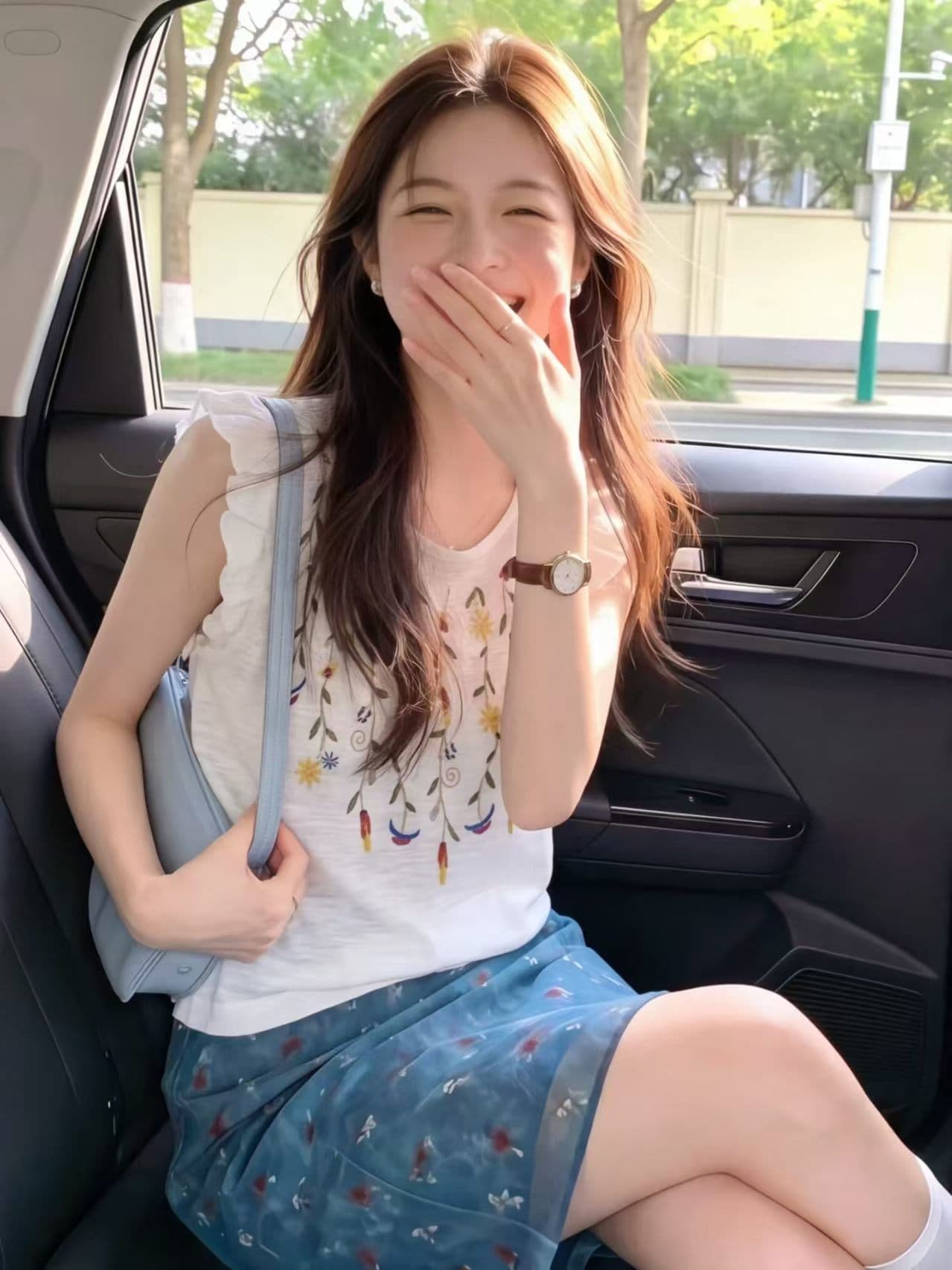 한 부서 라운드 넥 자수 얇은 스타일 Feifei 소매 짠 셔츠 여성 2026 여름 새로운 몸매 가꾸기 슬림해 보이는 외국 가스 맨위 트렌디 상세 이미지 1