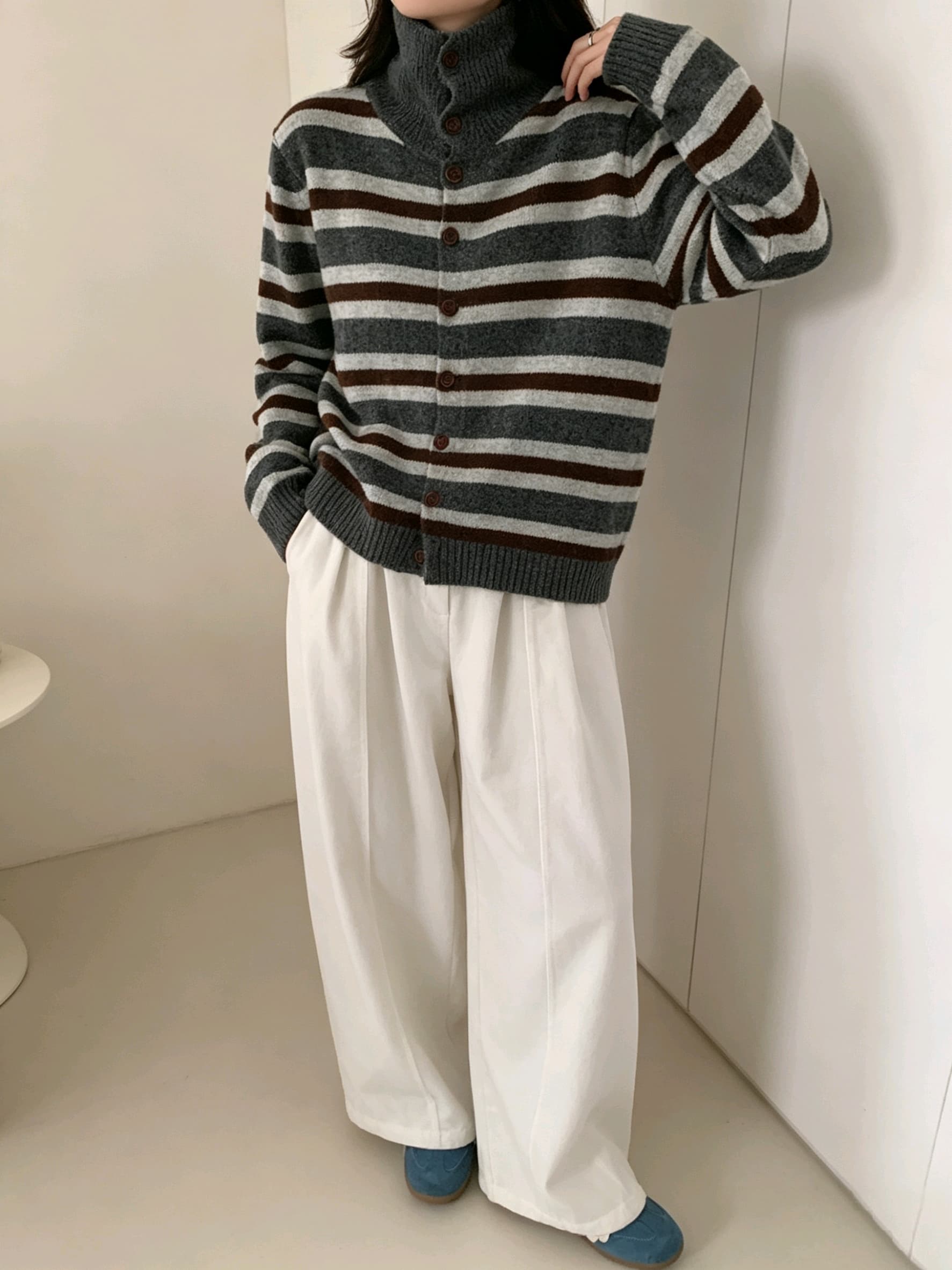 가을 겨울 새로운 여성 한국 스타일 루즈핏 패션 터틀넥 오픈 가디건 다용도 캐주얼 싱글 줄 버튼 스트라이프 스웨터 스웨터 코트 상세 이미지 4