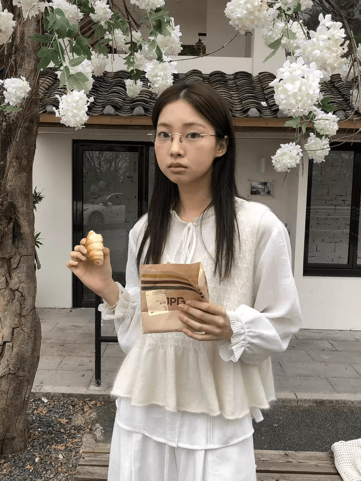 한 부서 달콤한 스타일 V넥 프릴 양모 니트 조끼 여자 가을 다용도 민소매 쇼트 스타일 스택 착용 조끼 트렌디 상세 이미지 6