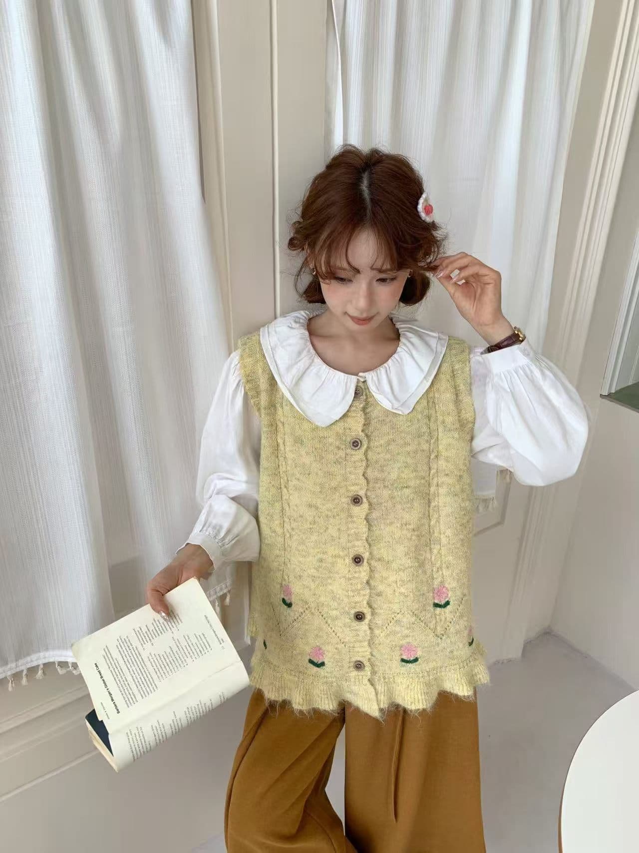 센 부서 레트로 니트 조끼 여자 자수 다용도 스웨터 라운드 넥 카디건 코트 맨위 여성 의류 디자인 센스 조끼 이미지 3