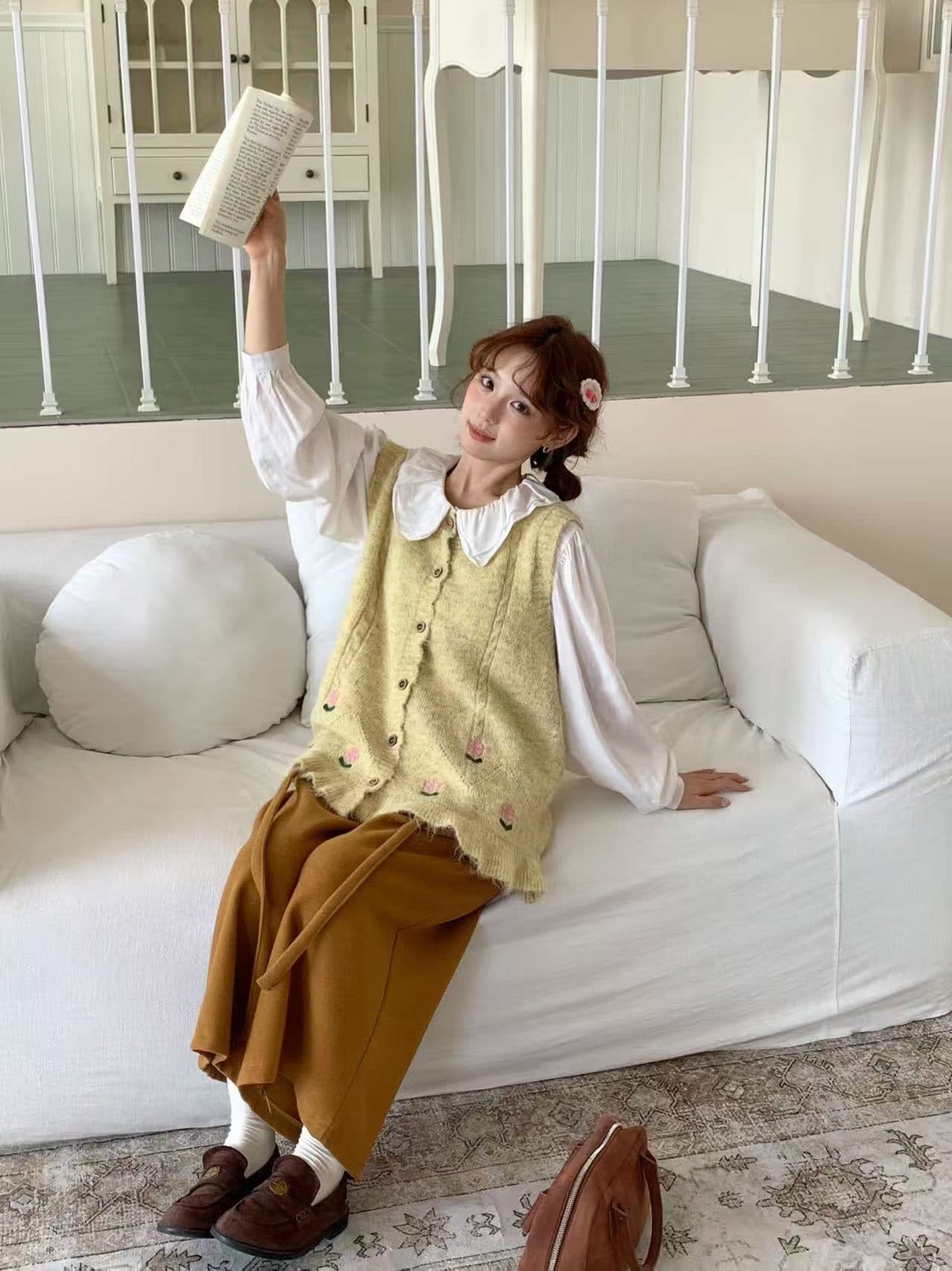 센 부서 레트로 니트 조끼 여자 자수 다용도 스웨터 라운드 넥 카디건 코트 맨위 여성 의류 디자인 센스 조끼 상세 이미지 16