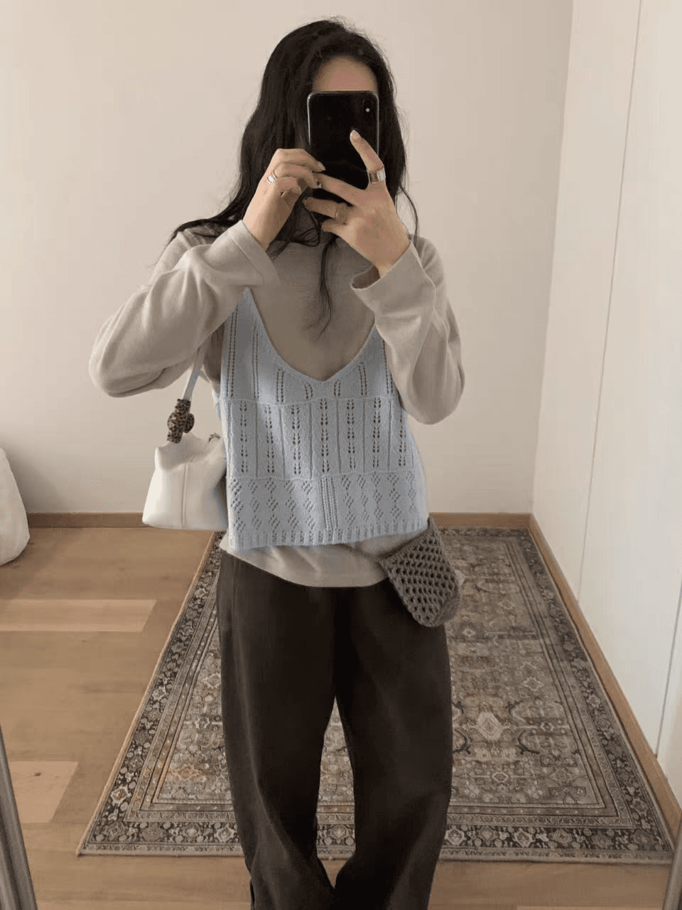 이른 가을 새로운 스택 착용 홀로우 아웃 V넥 양모 니트 작은 슬링 조끼 여성 다용도 쇼트 스타일 스웨터 베스트 맨위 상세 이미지 8