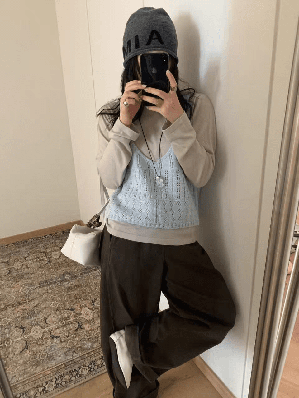 이른 가을 새로운 스택 착용 홀로우 아웃 V넥 양모 니트 작은 슬링 조끼 여성 다용도 쇼트 스타일 스웨터 베스트 맨위 상세 이미지 9