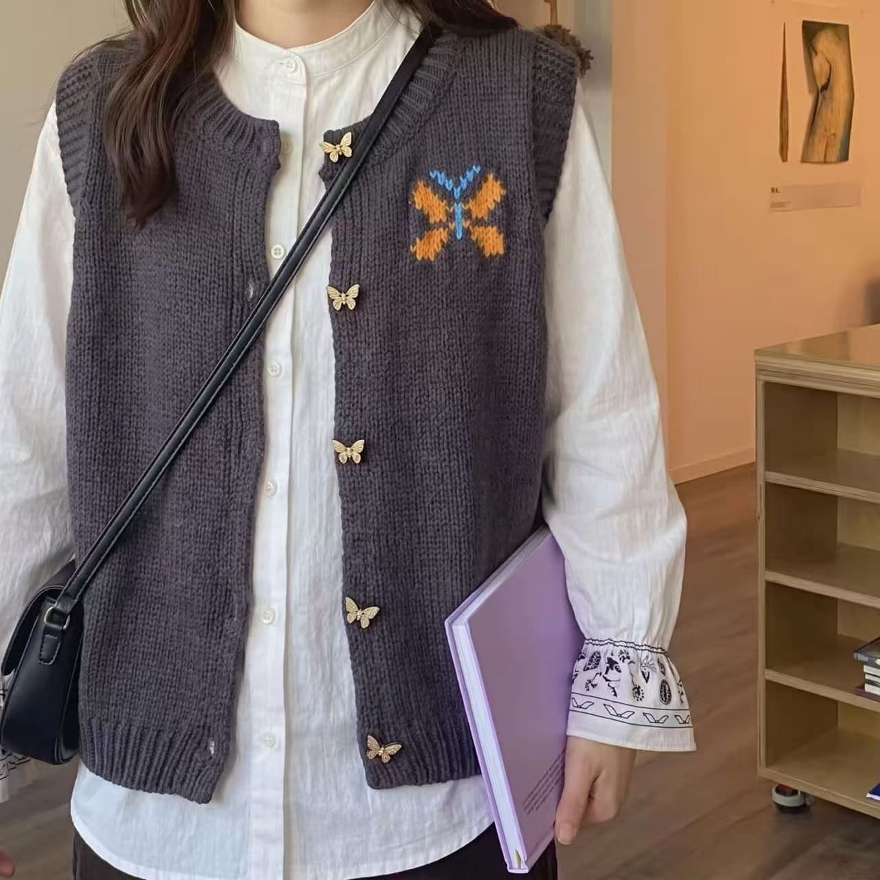 한국 chic 레트로 나비 자수 스웨터 오픈 가디건 여성 여름 새로운 외국 가스 연령 감소 베스트 조끼 맨위 트렌디 상세 이미지 4