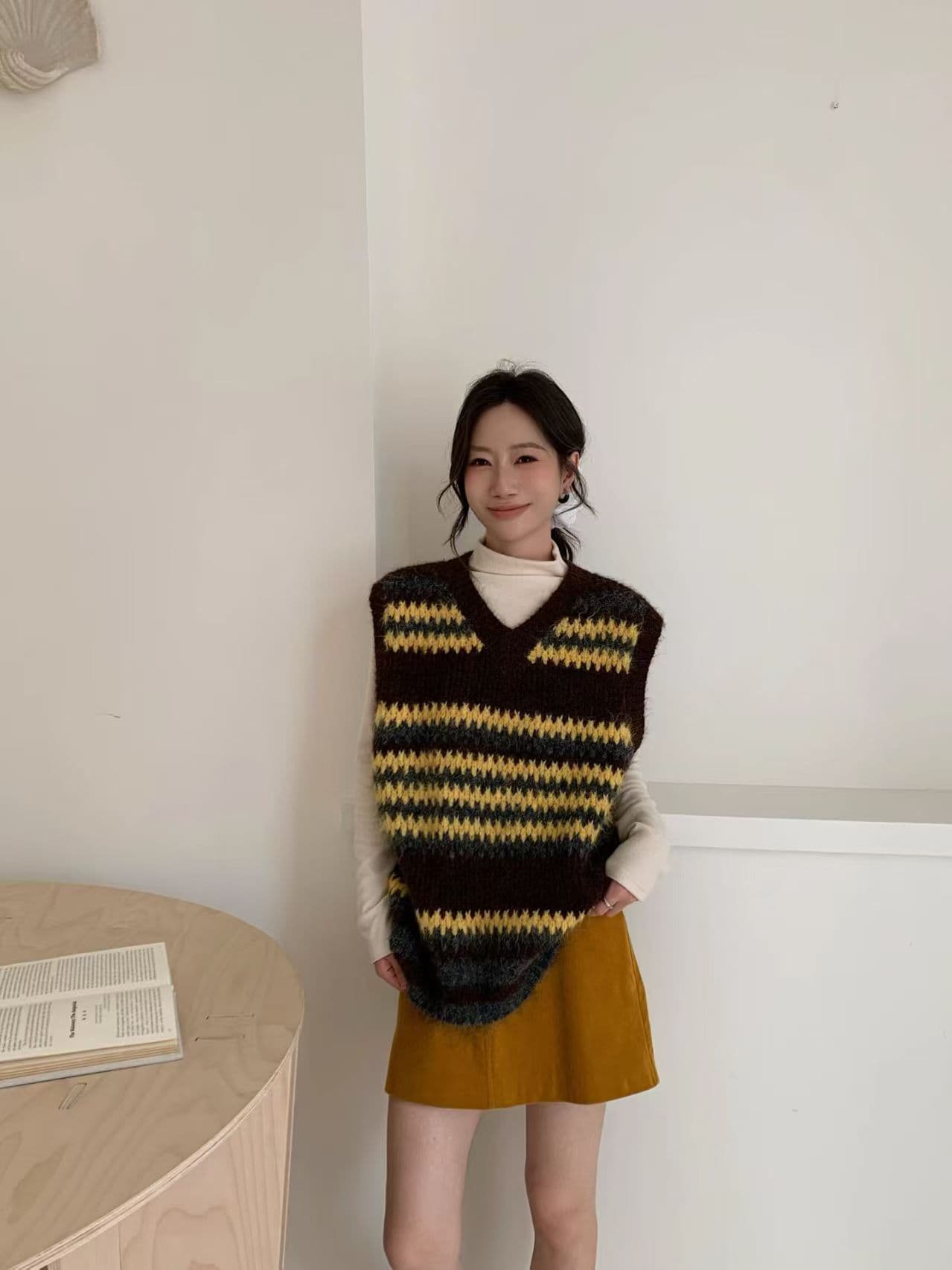공정한 섬 스트라이프 니트 스웨터 조끼 여자 가을 루즈핏 느긋한 바람 캐주얼 다용도 V넥 풀오버 고급 센스 맨위 이미지 2