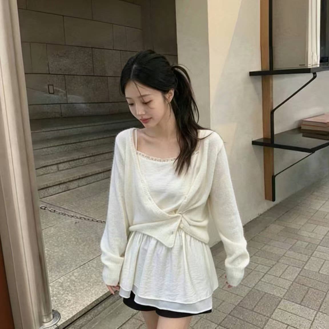디자인 센스 한 부서 새로운 V넥 십자가 니트 오픈 가디건 여성 루즈핏 슬림해 보이는 다용도 스웨터 코트 맨위 트렌디 상세 이미지 4