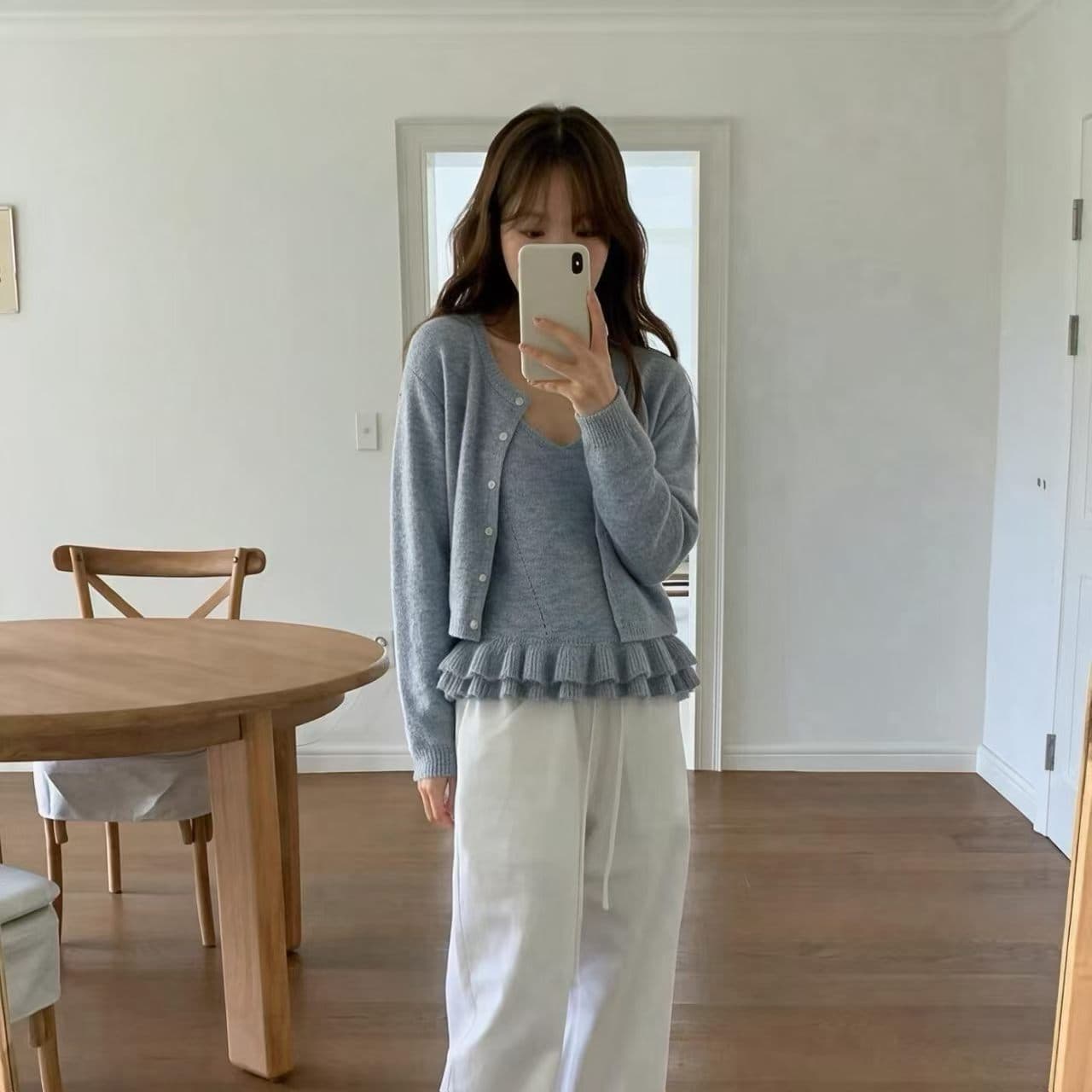 한 부서 미니멀리즘 프릴 니트 캐미솔 느긋한 바람 니트 오픈 가디건 세트 st6725