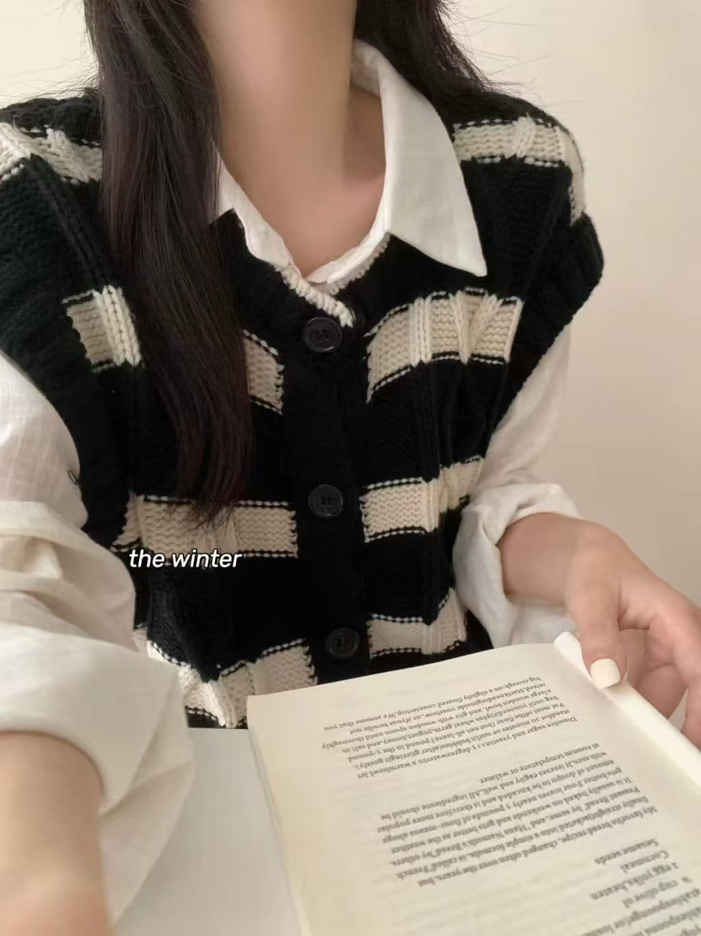 한 부서 느긋한 바람 배색 스트라이프 니트 조끼 여자 가을 루즈핏 다용도 라운드 넥 스웨터 조끼 어깨 맨위 이미지 2