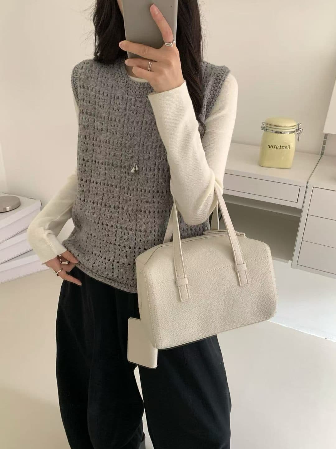 홀로우 아웃 부드러운 찹쌀 라운드 넥 스택 착용 가을 새로운 니트 조끼 여자 스택 착용 다용도 민소매 어깨 스웨터 조끼 상세 이미지 4