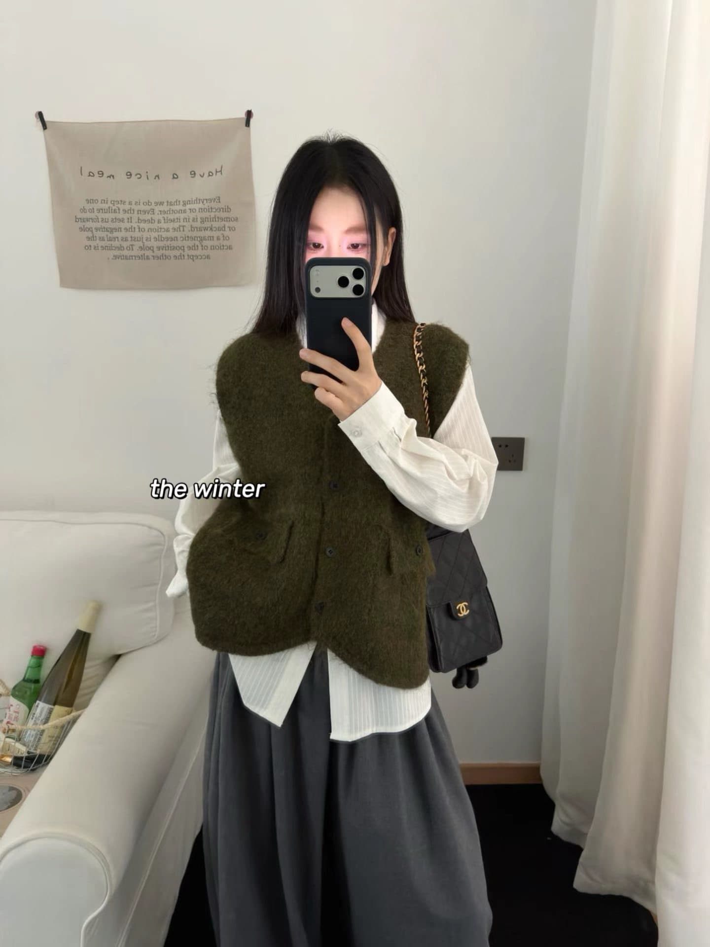 한 부서 오래된 돈 바람 2026 가을 겨울철 새로운 패션 다용도 V넥 루즈핏 슬림해 보이는 니트 조끼 여자 상세 이미지 3