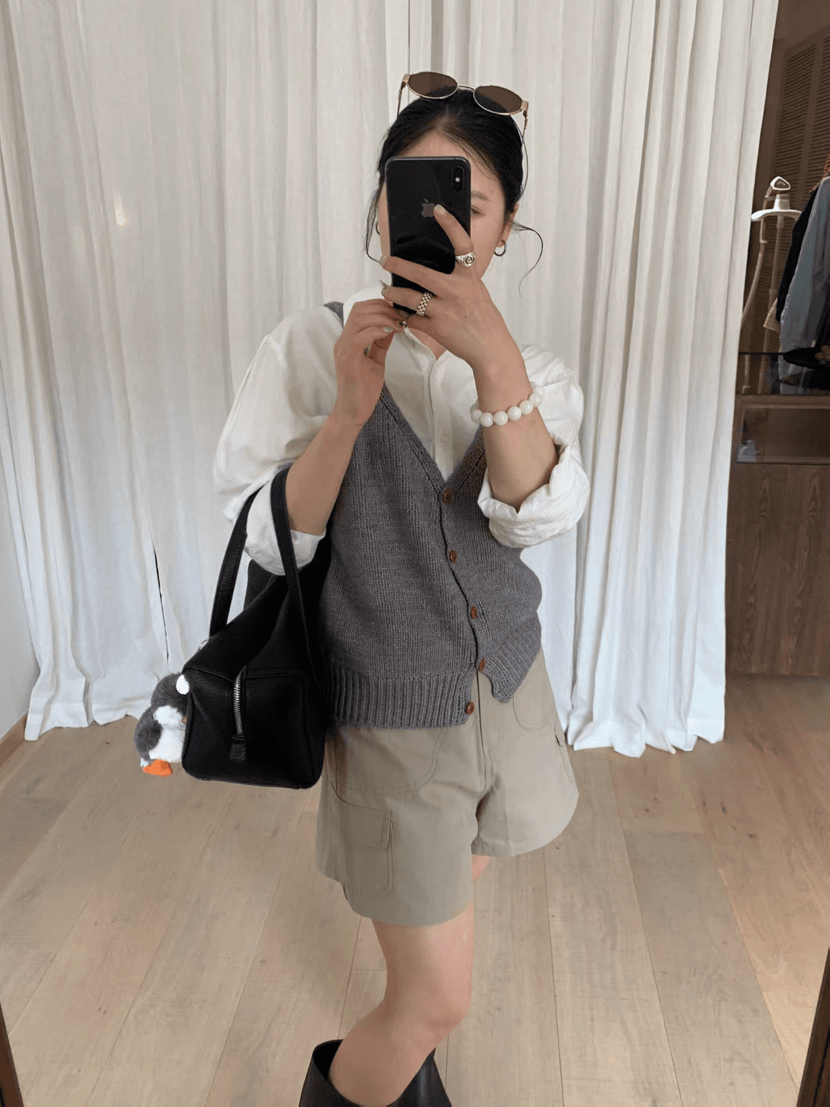 한국 레트로 단색 허리 수축 리브 니트 캐미솔 V넥 단추 오픈 가디건 베스트 외부 가져 가라. 스택 착용 트렌디 상세 이미지 14