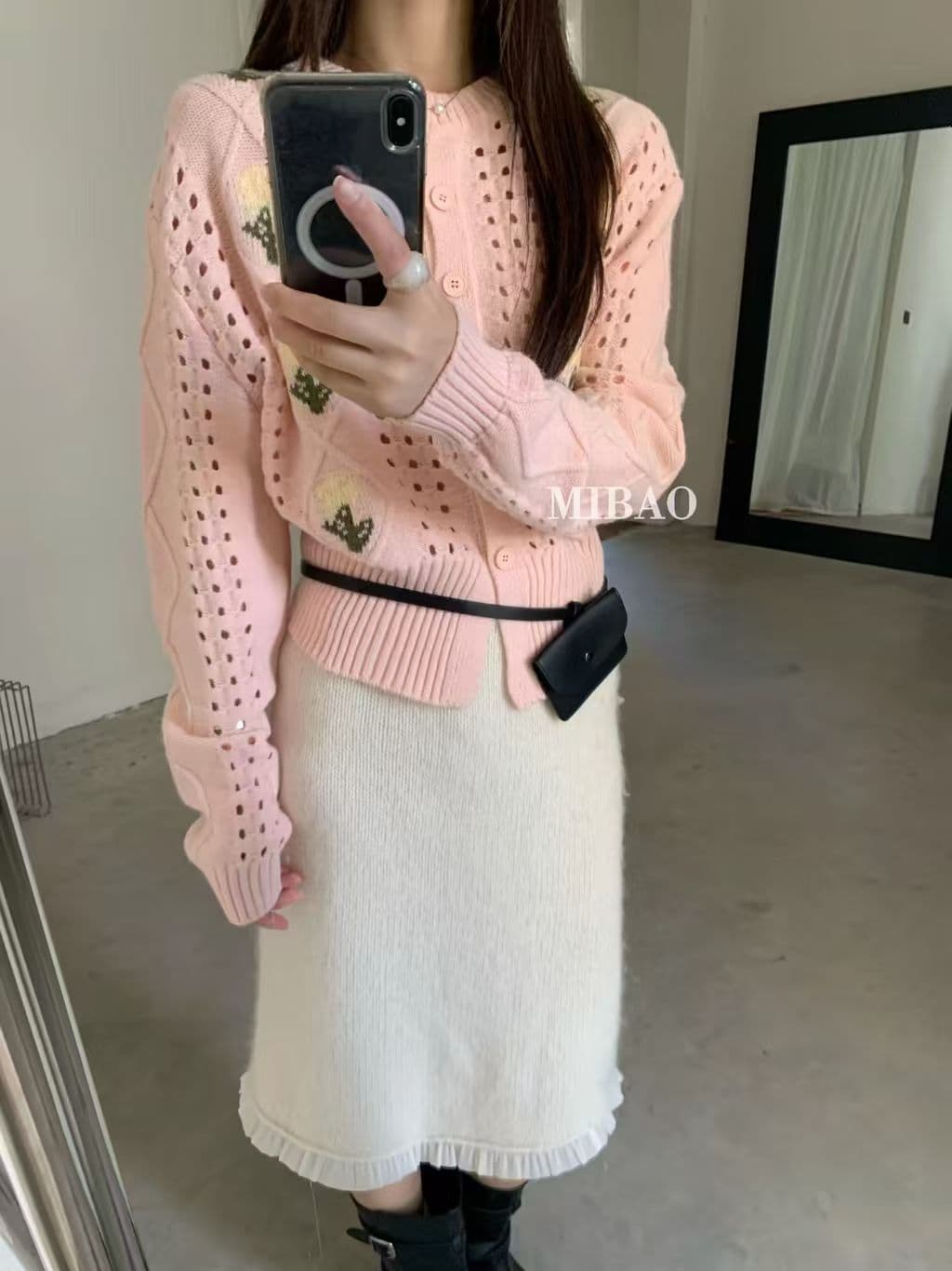 한 부서 3 차원 작은 꽃 자수 스웨터 오픈 가디건 가을 홀로우 아웃 다이아몬드 모양 그리드 쇼트 스타일 라운드 넥 다용도 니트 여성 코트 상세 이미지 6