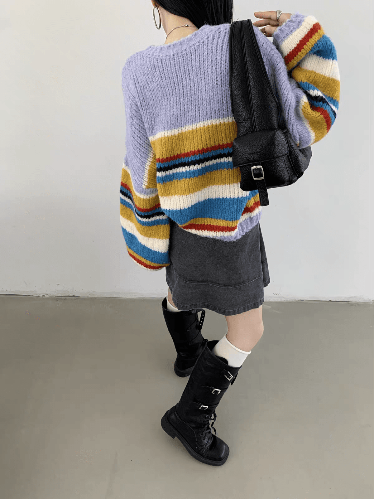 한 부서 라운드 넥 스트라이프 배색 니트 스웨터 여성 가을 겨울 풀오버 루즈핏 다용도 느긋한 바람 보온 스웨터 여성 의류 이미지 3