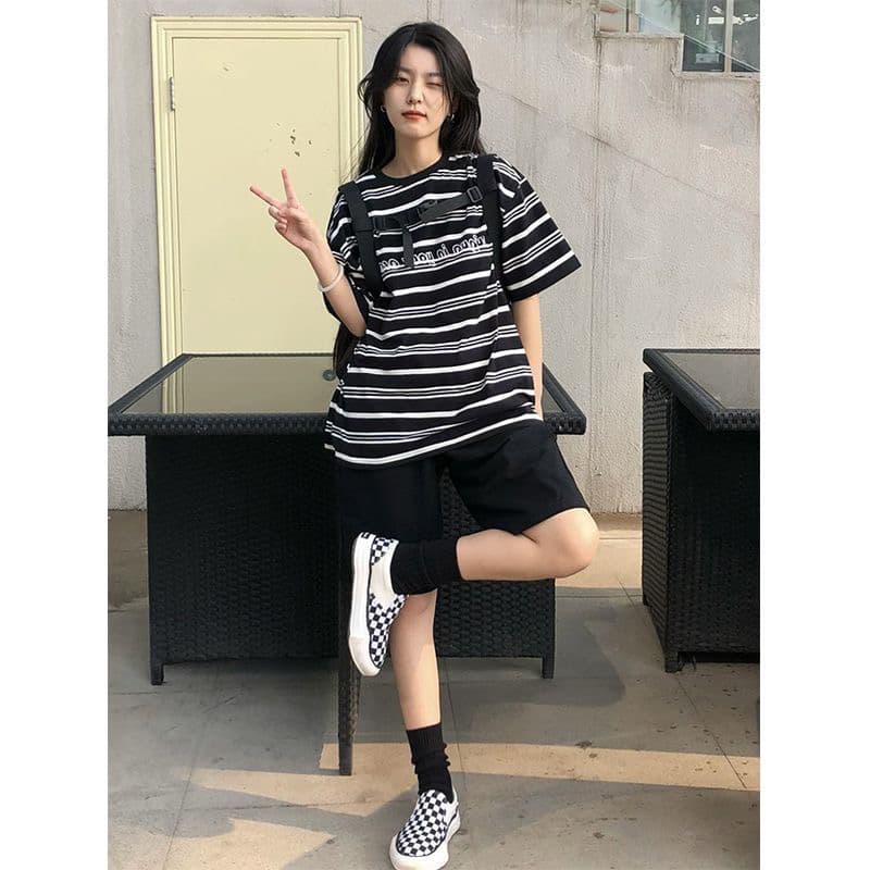 우유 실크 200그램 200 kg 빅 사이즈 스트라이프 반팔 티셔츠 여성 여름 새로운 루즈핏 반바지 투피스 슈트 상세 이미지 5