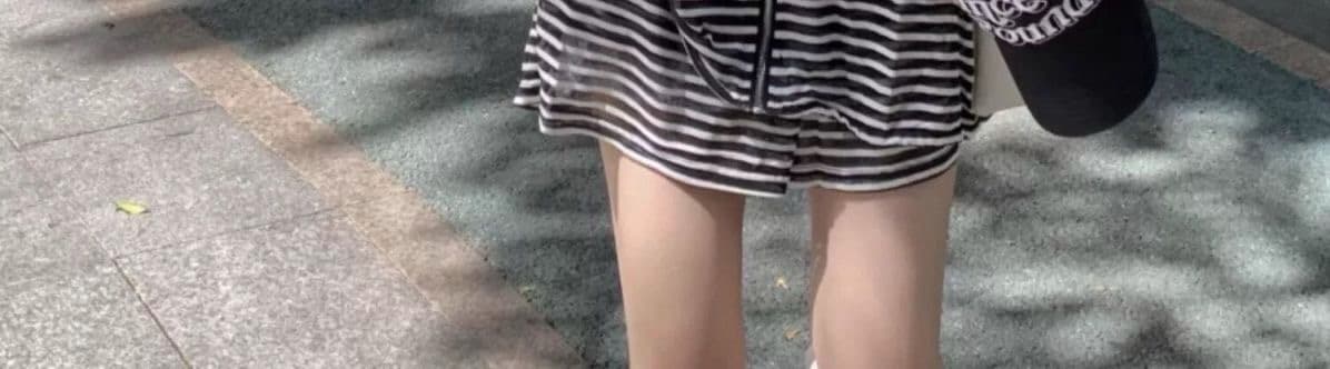 패션 캐주얼 루즈핏 스트라이프 세트 여자 학생 봄 여름 가을 캐미솔 후드 재킷 반바지 3종 세트 상세 이미지 9