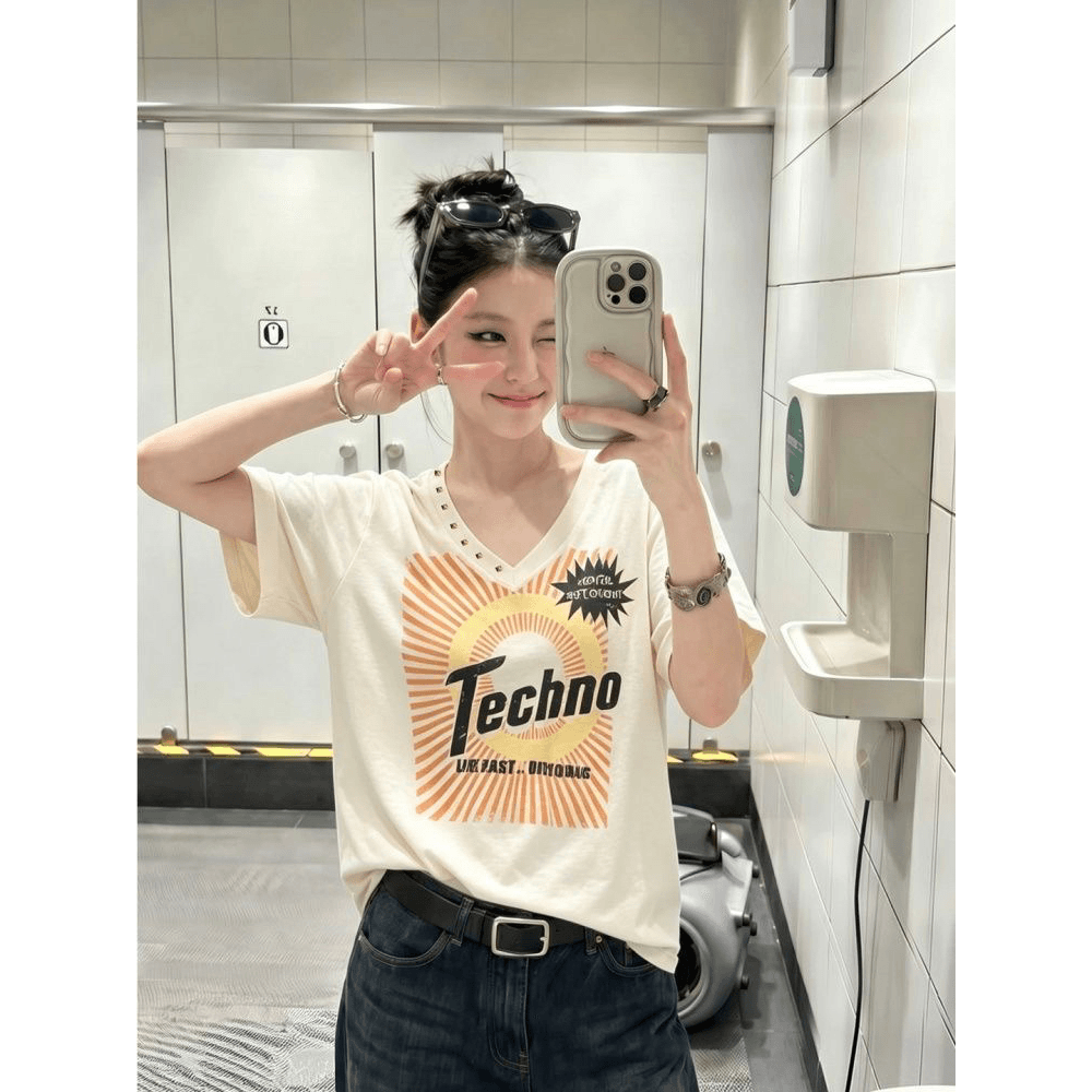 순면 대나무 마디 y2k V넥 징 프린트 반팔 티셔츠 여성 슬림해 보이는 맨위 이미지 5