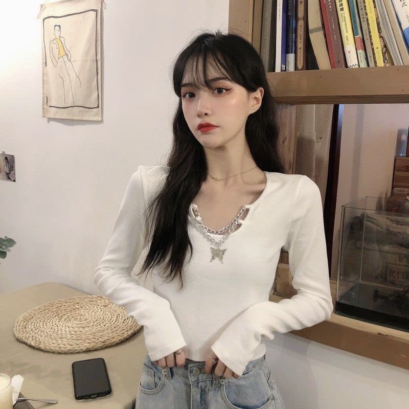 한 부서 봄 가을 새로운 인터넷 유명인 핫걸 섹시함 이슬 뼈의 쇼트 스타일 맨위 체인 몸매 가꾸기 검정색 긴팔 티셔츠 여성 상세 이미지 3