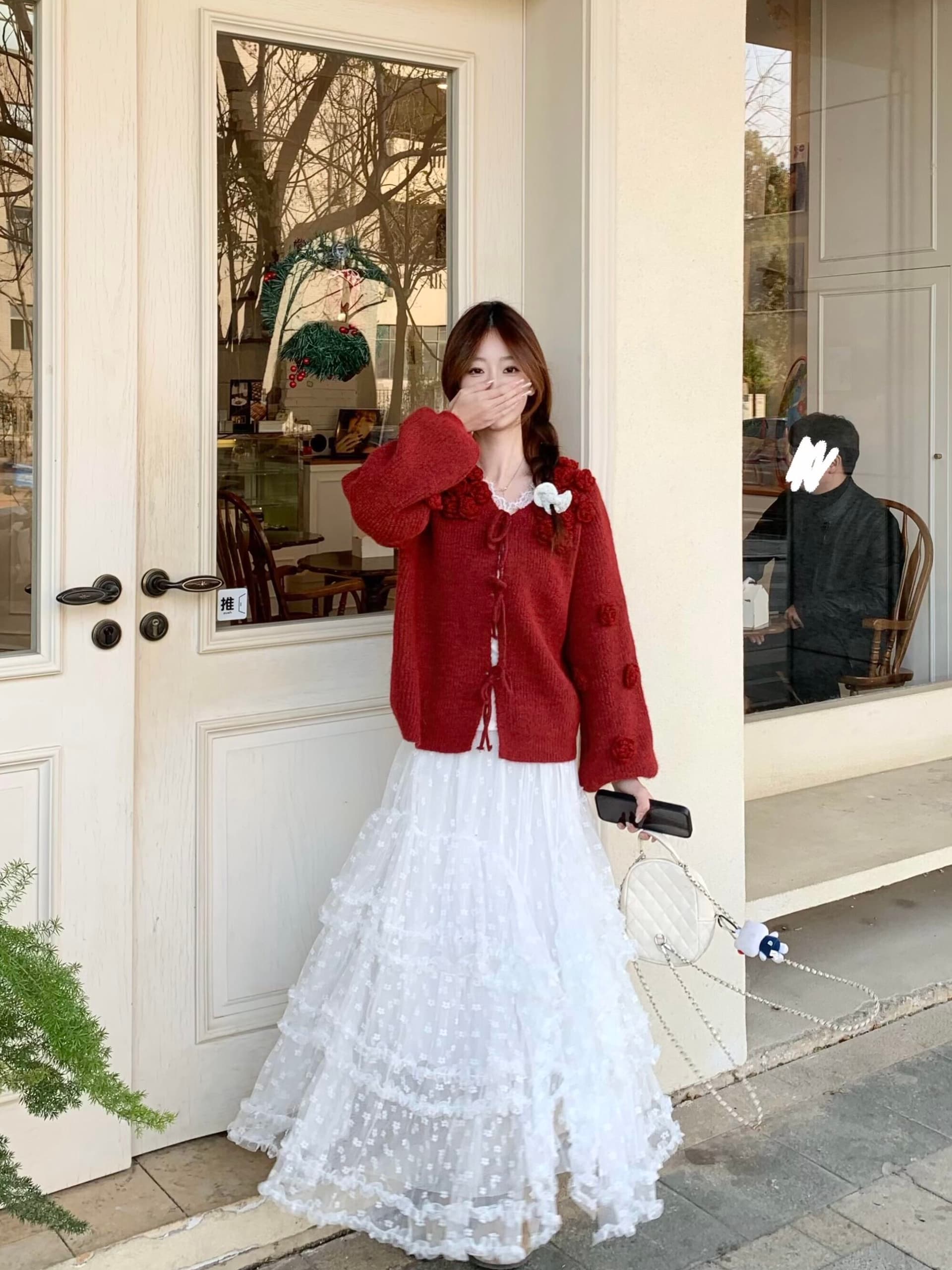 실사 정가 느긋한 바람 프랑스식 빨간색 3 차원 꽃 스웨터 레이스 레이스 반신 스커트 투피스 세트