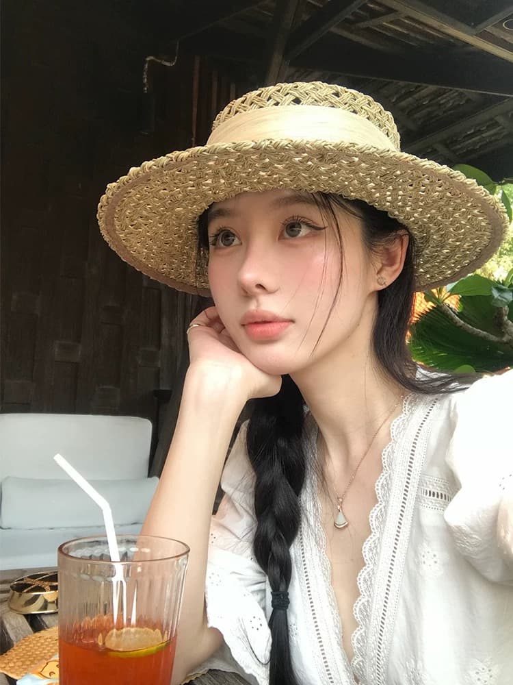 vasse 아름다움 게 화이트 면 소재 자수 레이스 나팔 소매 V넥 맨위 여성 봄 여름 허리 수축 스트랩 중간 소매 셔츠 이미지 4