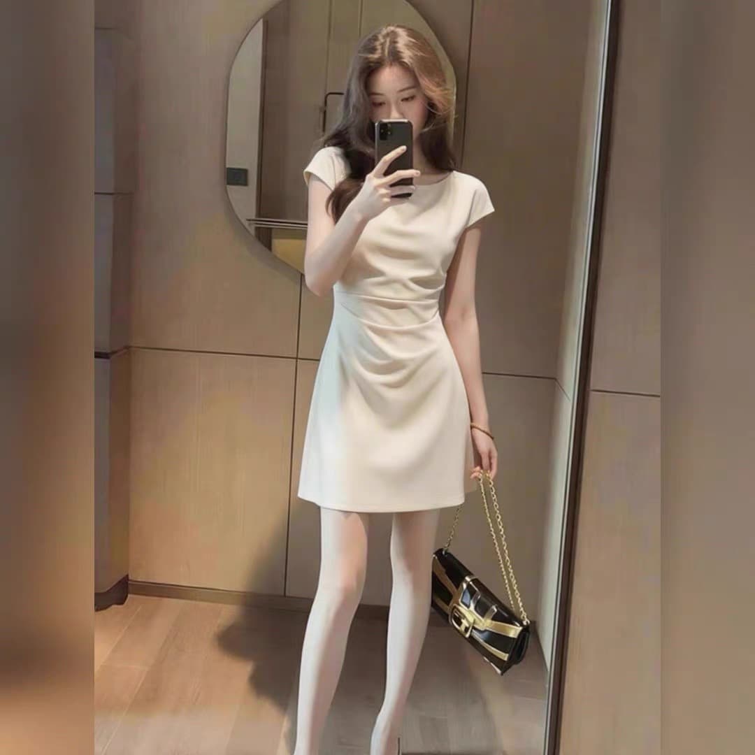 2026 여름 새로운 출퇴근 바람 살구 색상 여성 드레스 꼬집기 허리 빛 럭셔리 고급 센스 작은 대중 우아함 품격 치마 이미지 3