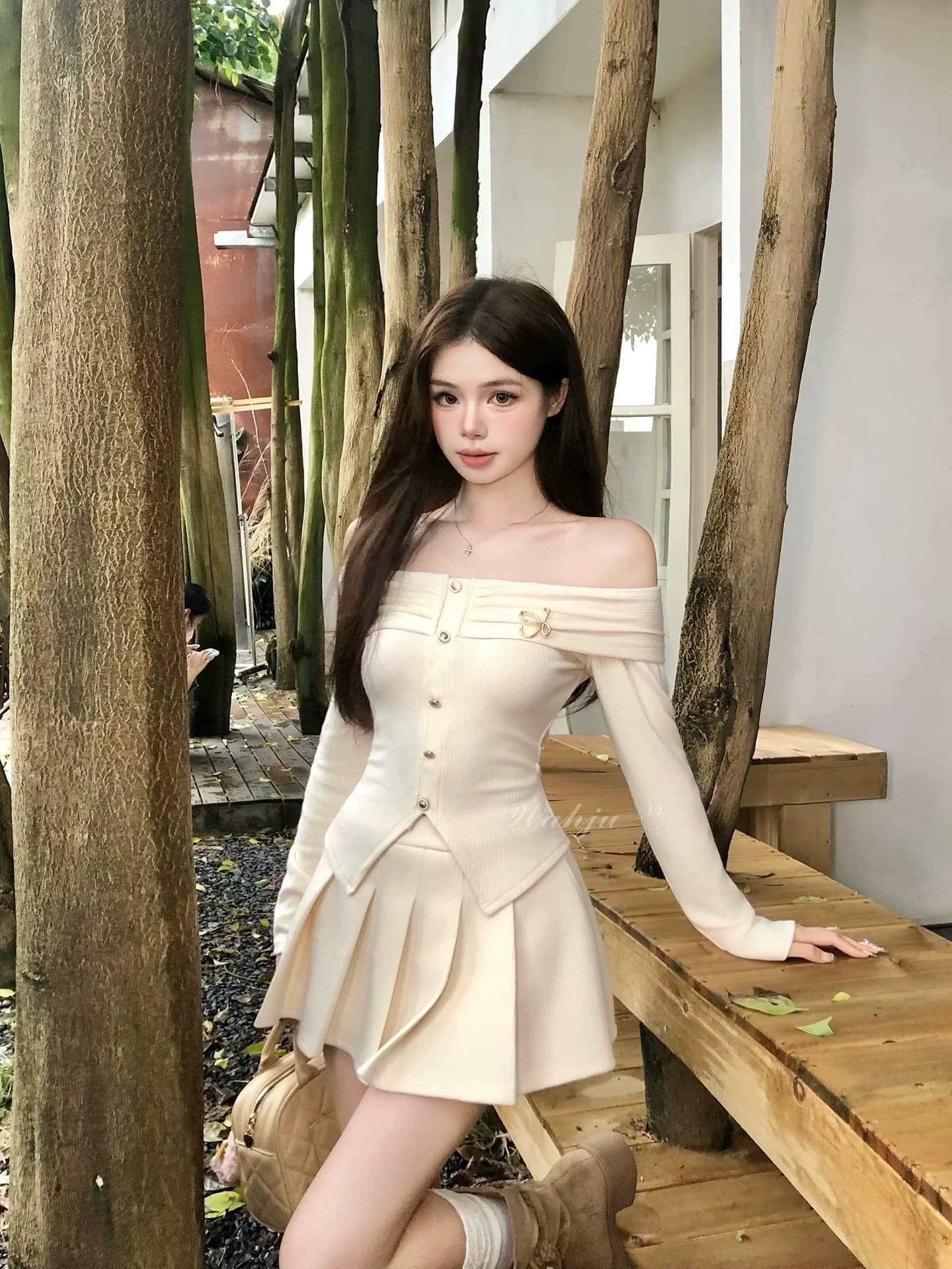 회화 솔루션 wahju 스와 게라 주말 패션 오프숄더 스트라이프 디자인 다용도 일상 맨위 여성 가을 반 스커트 상세 이미지 5