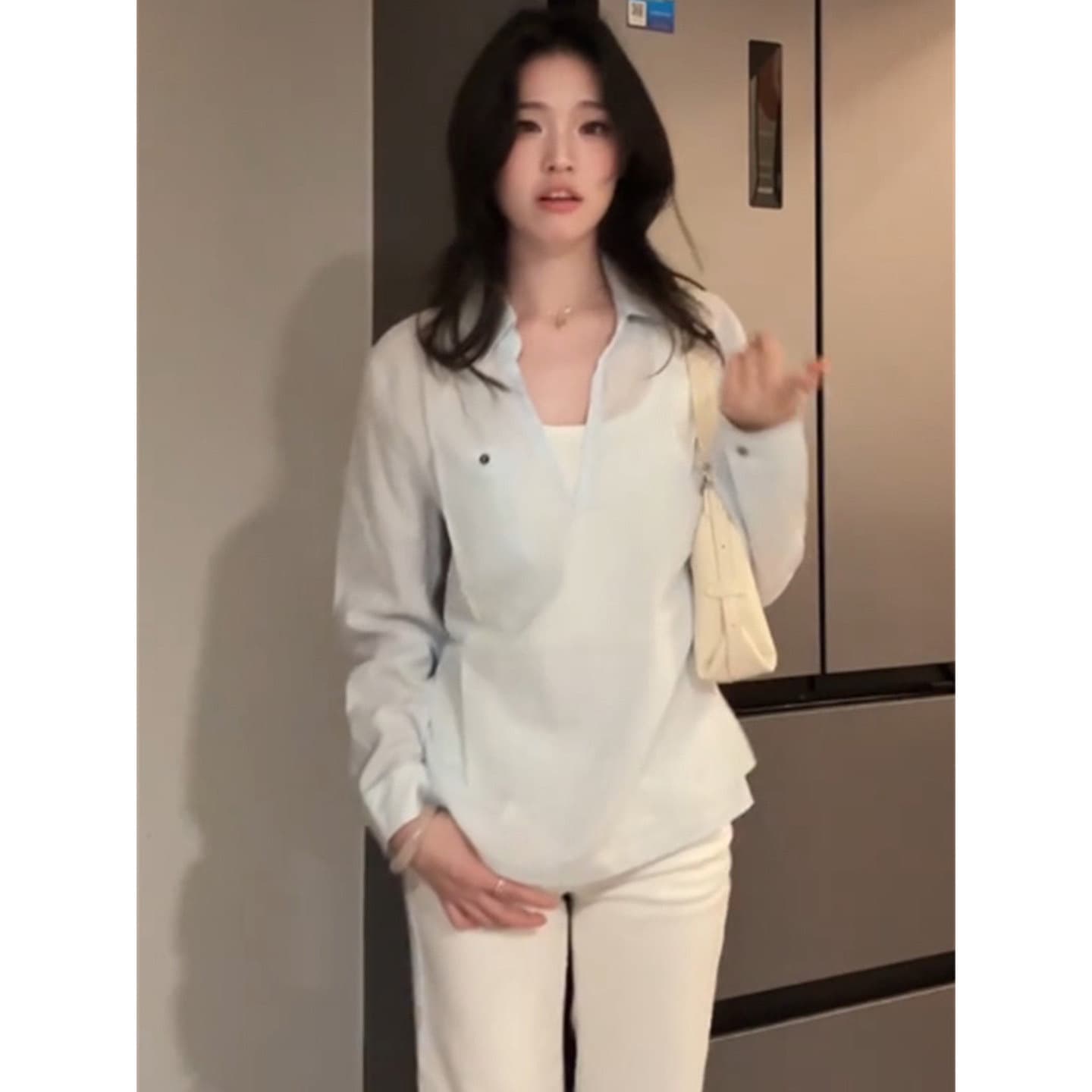 모방 주간 실크 목화 패브릭 V넥 파란색 마이크로 ~을 통해 자외선 차단 블라우스 여성 여름 몸매 가꾸기 에어컨 셔츠 상세 이미지 3