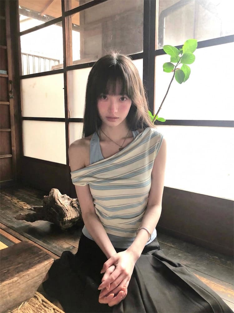 40 모방 면 스트라이프 행침 목 페이크 레이어드 맨위 여성 디자인 센스 작은 대중 여름 핫걸 착용 가져 가라. 오프숄더 티셔츠
