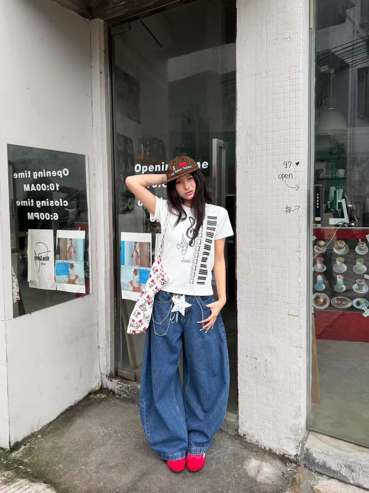 아메리칸 레트로 긍정적 인 어깨 라운드 넥 프린트 반팔 티셔츠 상세 이미지 4