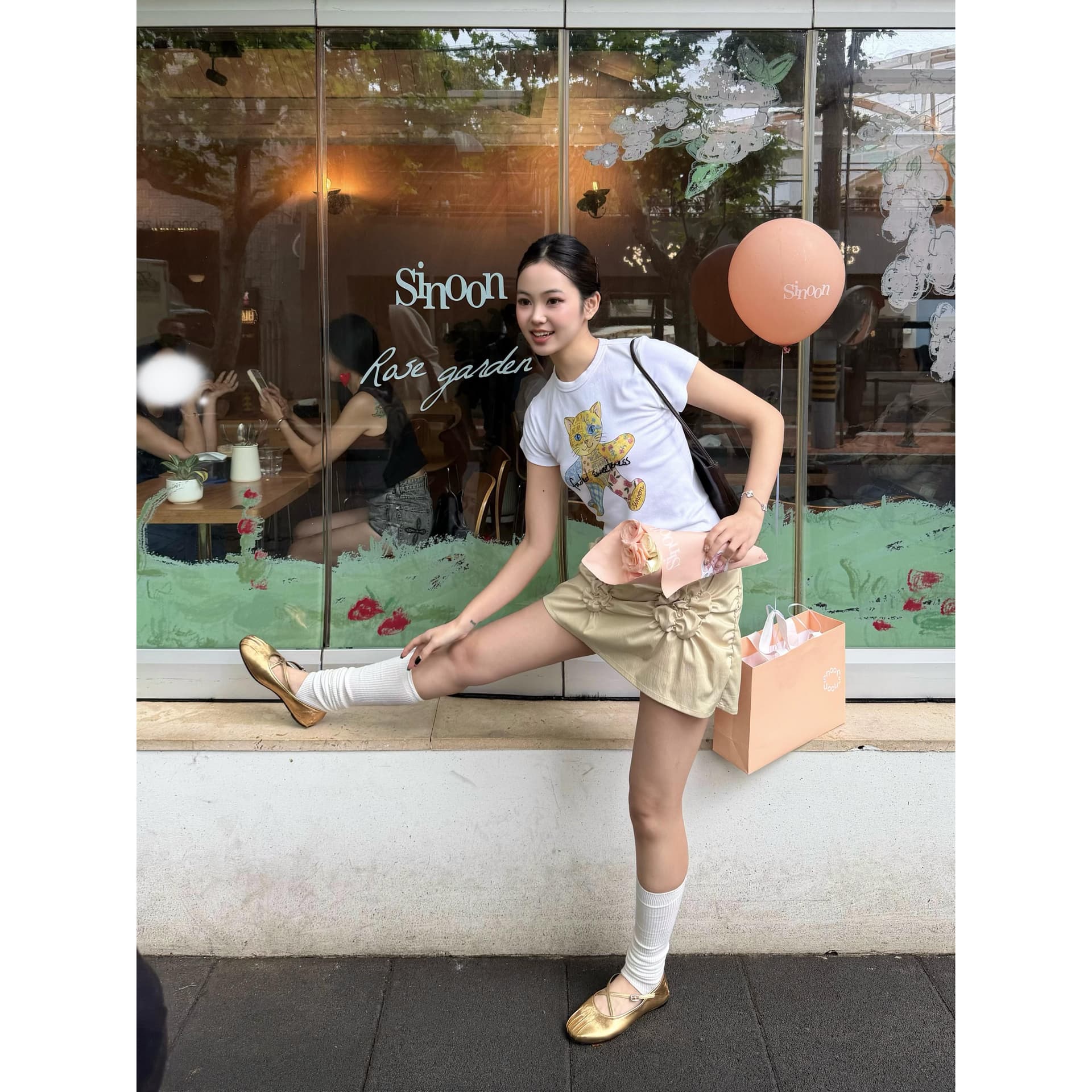 아메리칸 레트로 긍정적 인 어깨 라운드 넥 프린트 반팔 티셔츠 이미지 5