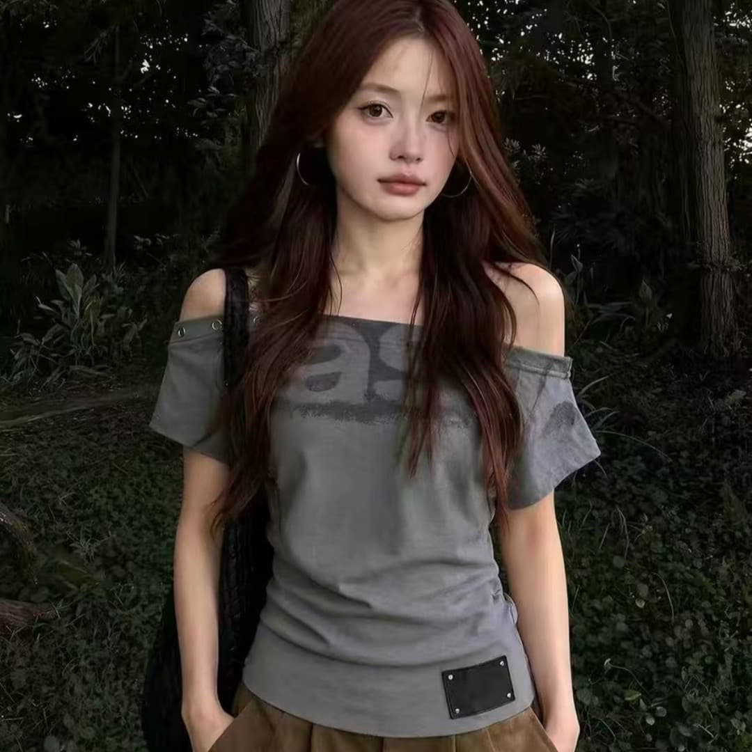 아메리칸 핫걸 비스듬한 어깨 허리 수축 반팔 티셔츠