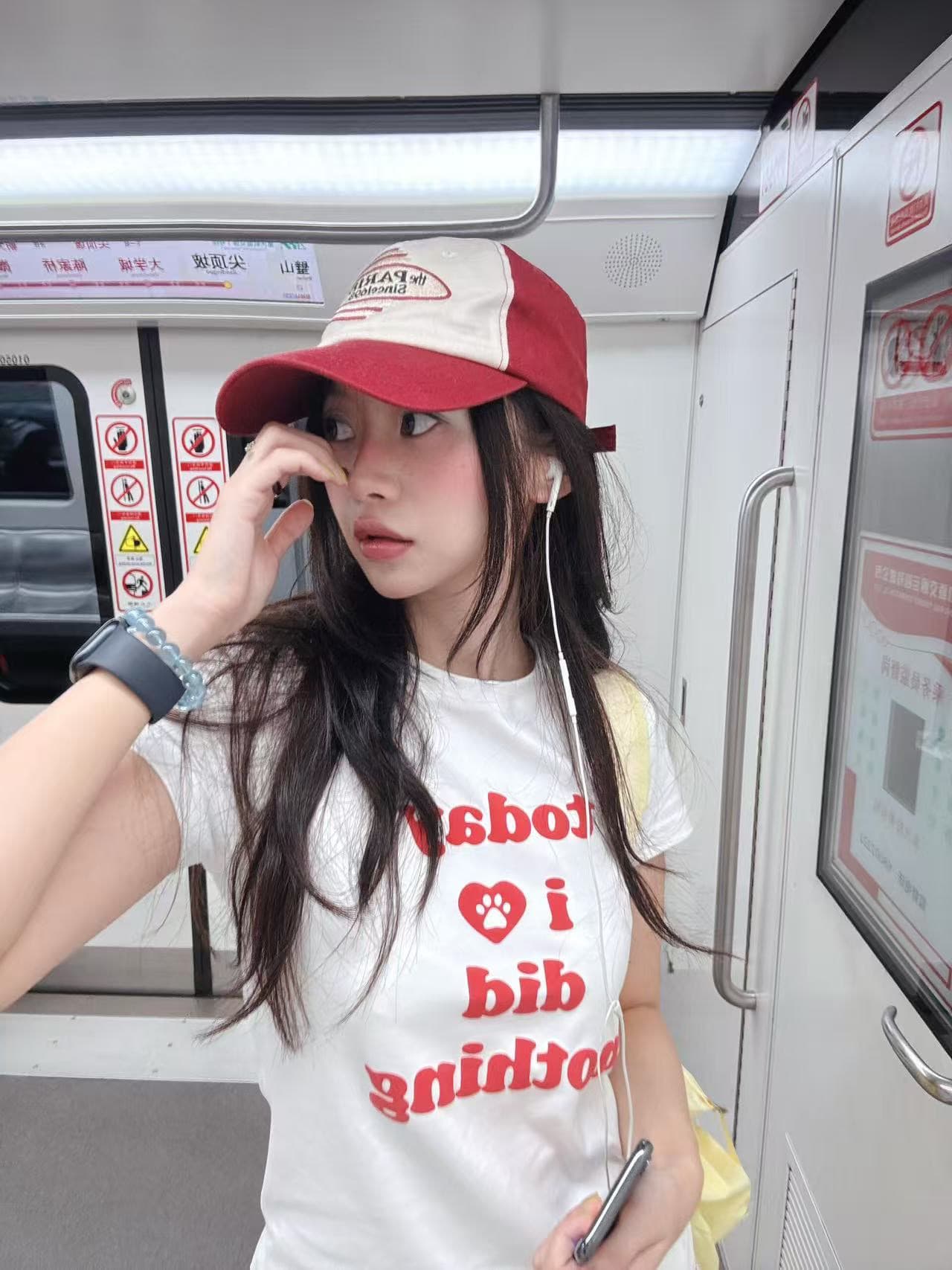아메리칸 레트로 순면 몸매 가꾸기 긍정적 인 어깨 라운드 넥 프린트 반팔 티셔츠 상세 이미지 1