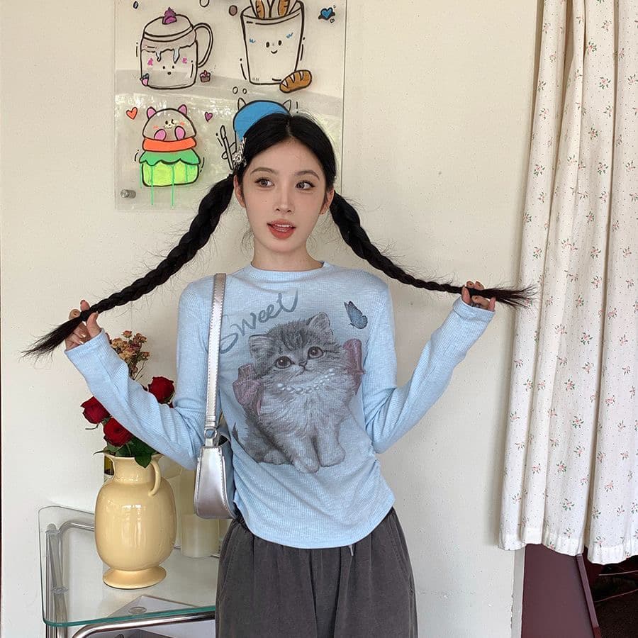 핫걸 파란색 긴팔 티셔츠 여성 가을 새로운 귀여운 새끼 고양이 프린트 디자인 센스 몸매 가꾸기 슬림해 보이는 쇼트 스타일 맨위 상세 이미지 1