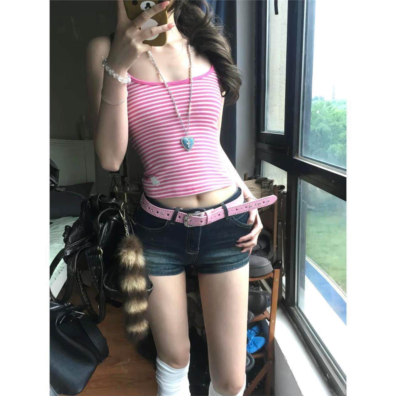핫걸 바람 한 부서 레트로 스트라이프 조끼 여성 여름 새로운 품격 몸매 가꾸기 연령 감소 맨위 상세 이미지 3