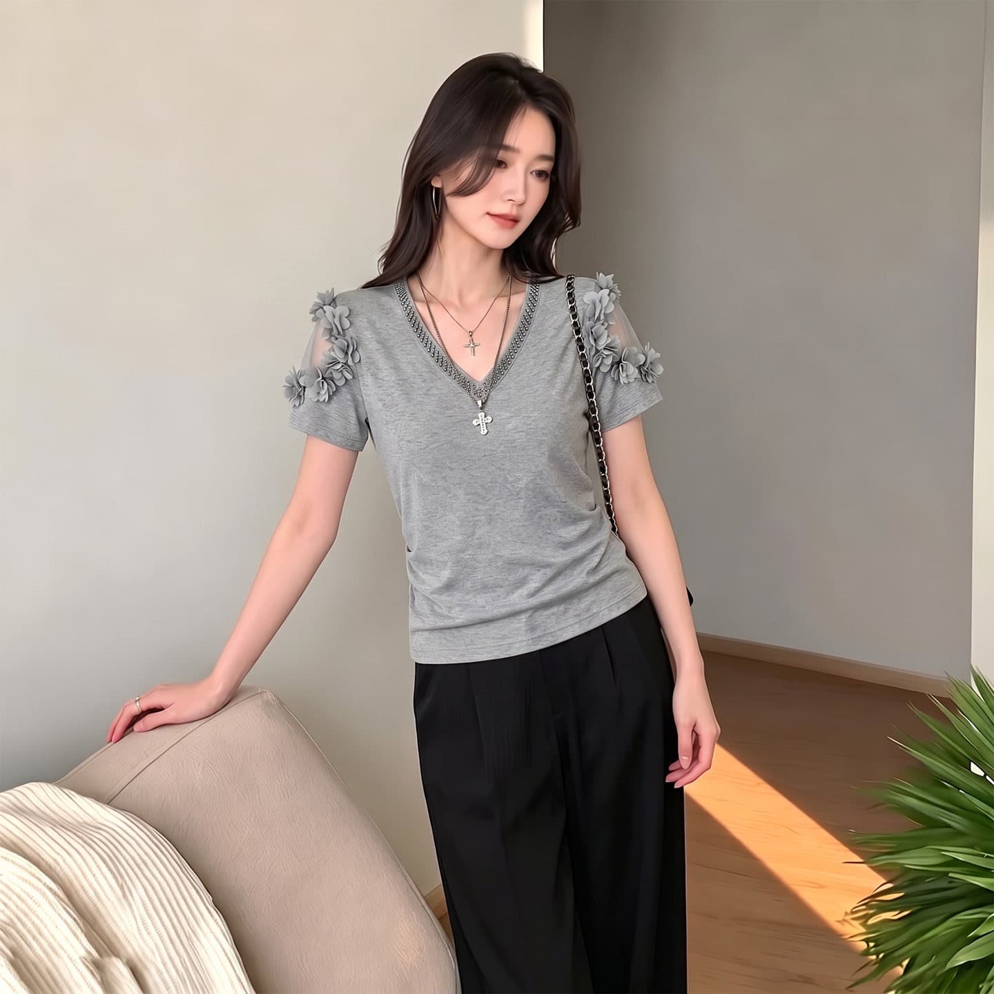 차가운 실크 차가운 면 리브 26 아모이 패션 디자인 센스 레이스 V넥 반팔 티셔츠 상세 이미지 2