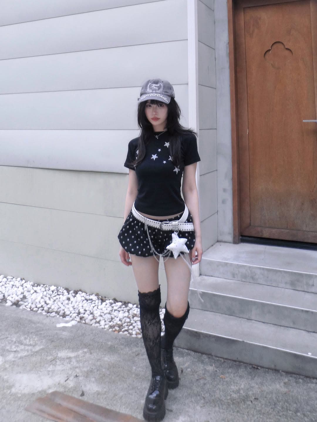 아메리칸 레트로 순면 몸매 가꾸기 긍정적 인 어깨 라운드 넥 프린트 반팔 티셔츠 상세 이미지 3