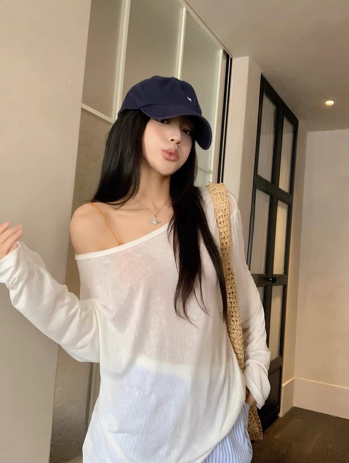 한 부서 비스듬한 어깨 루즈핏 긴팔 자외선 차단 블라우스 티셔츠 상세 이미지 1