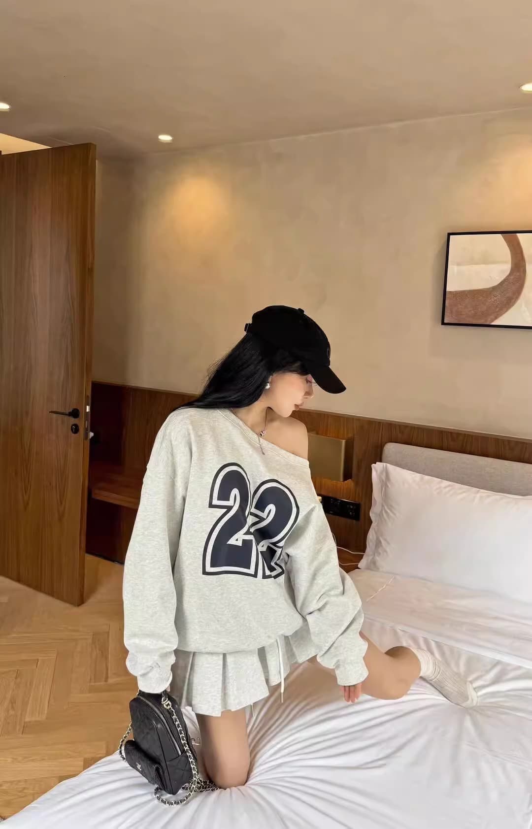 한국 스타일 가을 겨울 비스듬한 어깨 루즈핏 프린트 후드티 여성 이미지 2