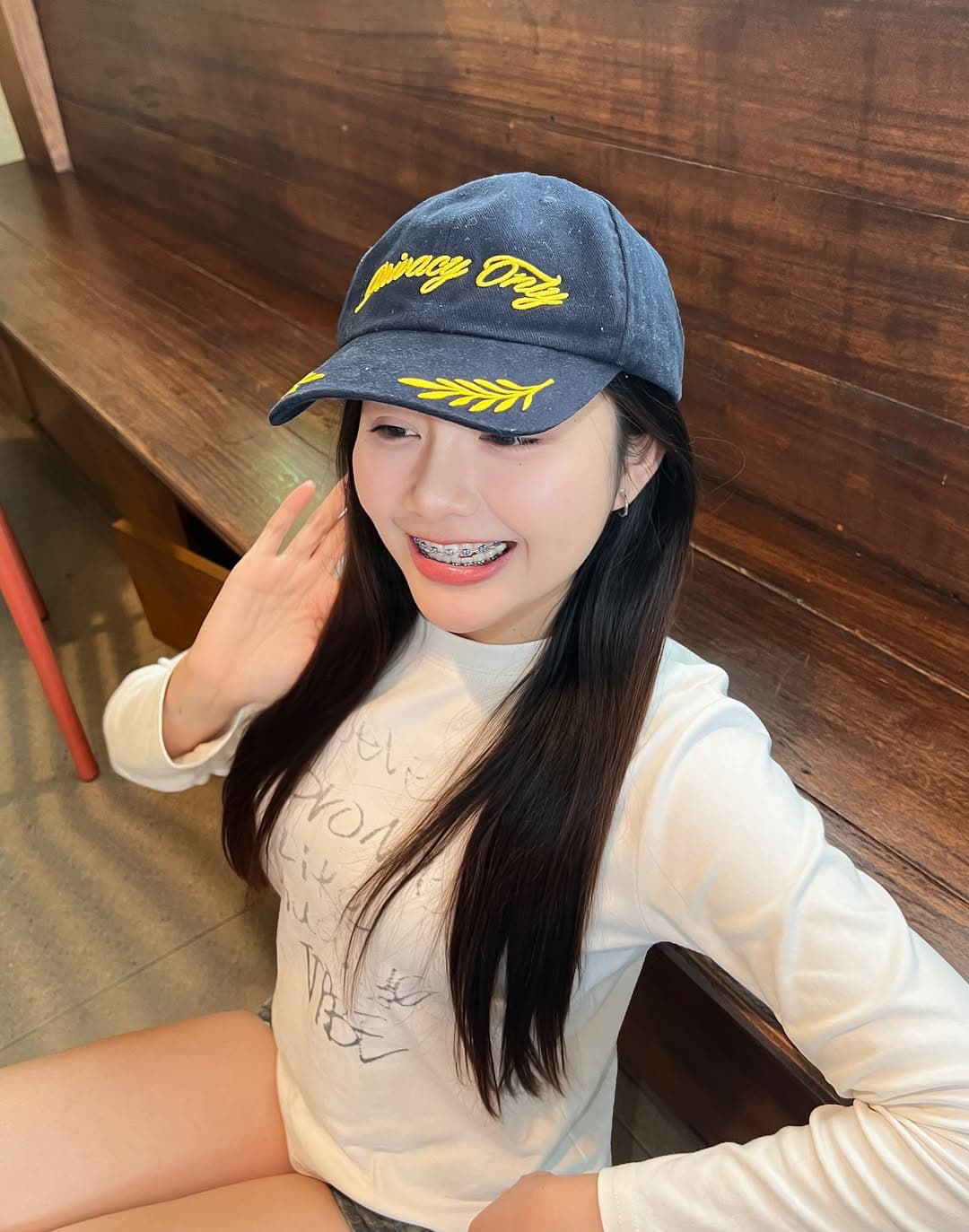 높은 품질 순면 220 그램 40 차가운 미끄러짐 음식 털 92 면 8 암모니아 Lun 프린트 몸매 가꾸기 긴팔 티셔츠