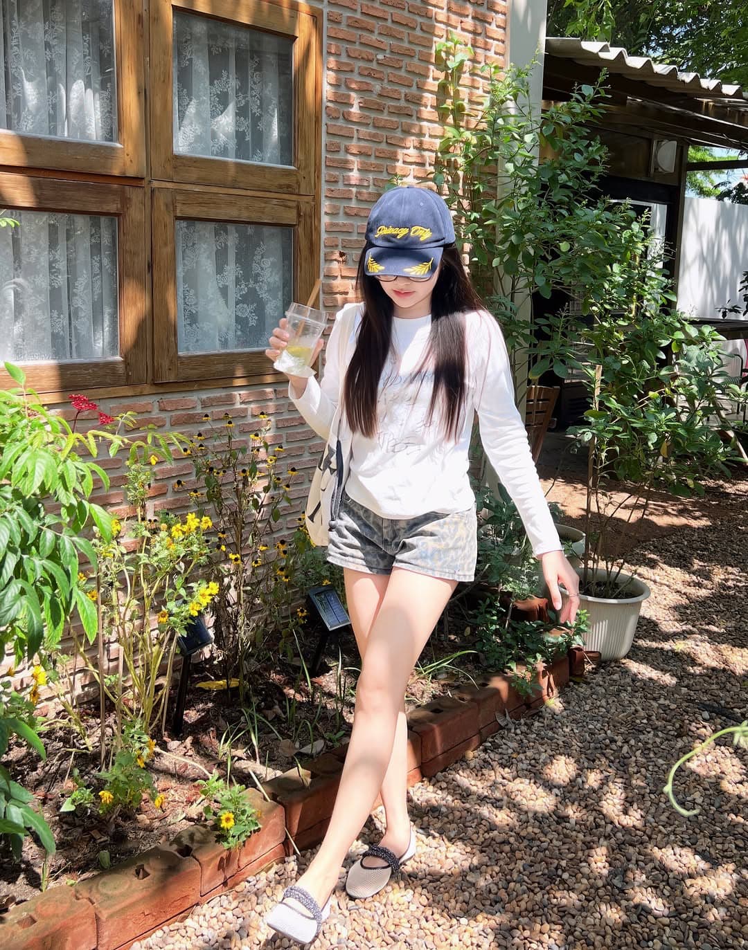 높은 품질 순면 220 그램 40 차가운 미끄러짐 음식 털 92 면 8 암모니아 Lun 프린트 몸매 가꾸기 긴팔 티셔츠 상세 이미지 2