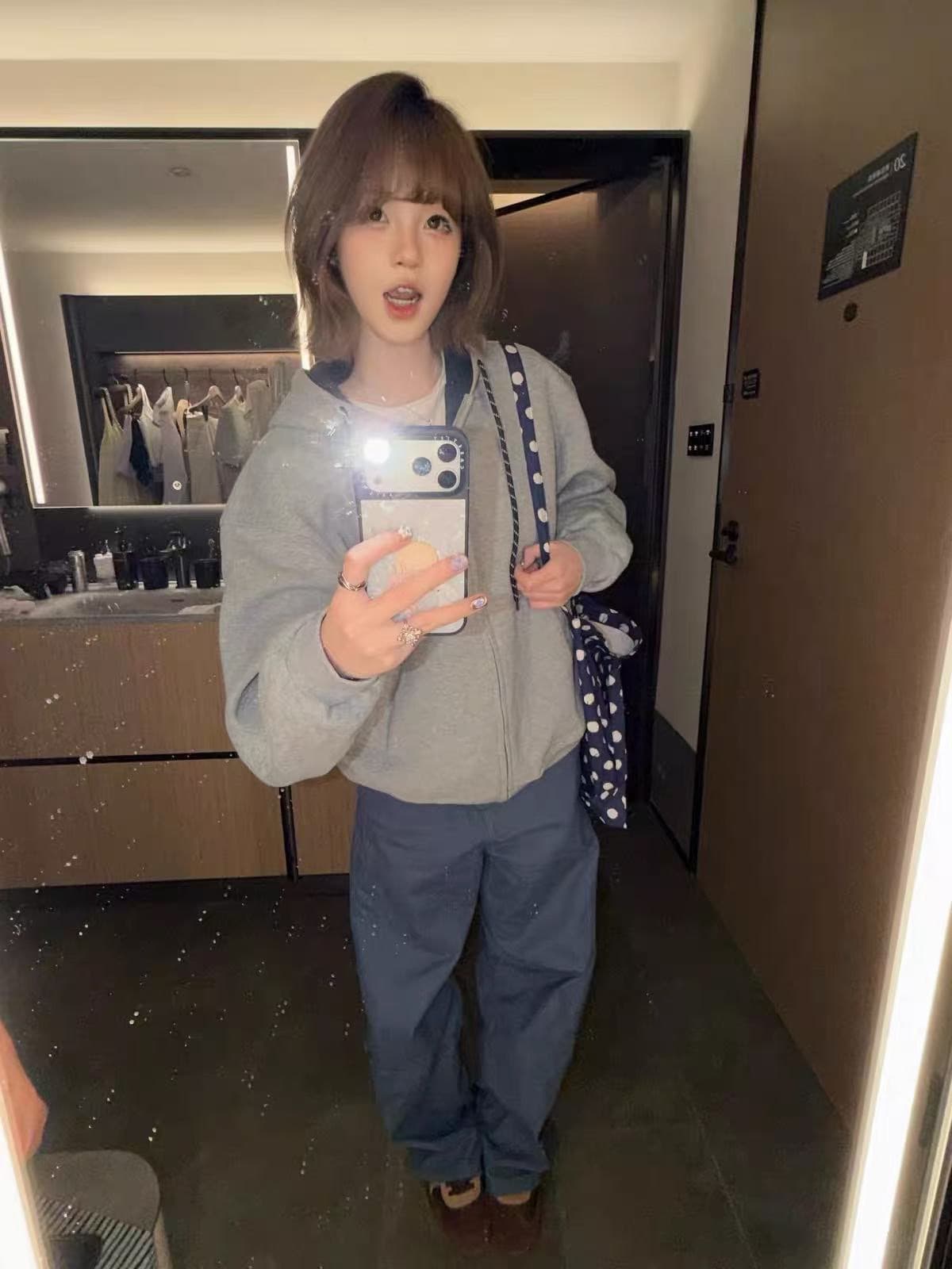 얇은 스타일 털이 있는 원본 솜씨 모자 로프 소매 구멍 주머니 압력 라인 순수한 Mianhua 면 복합 지퍼 재킷 이미지 3