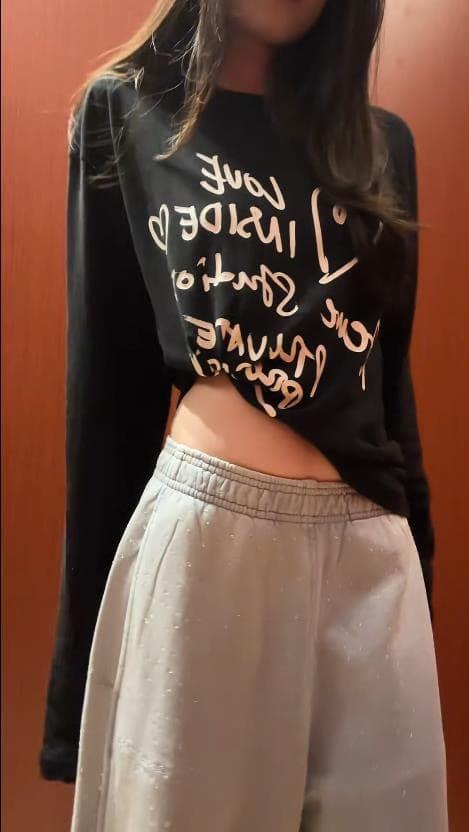 높은 품질 순면 200그램 21 빗질하다 정밀 프린트 가을 루즈핏 긴팔 티셔츠 여성