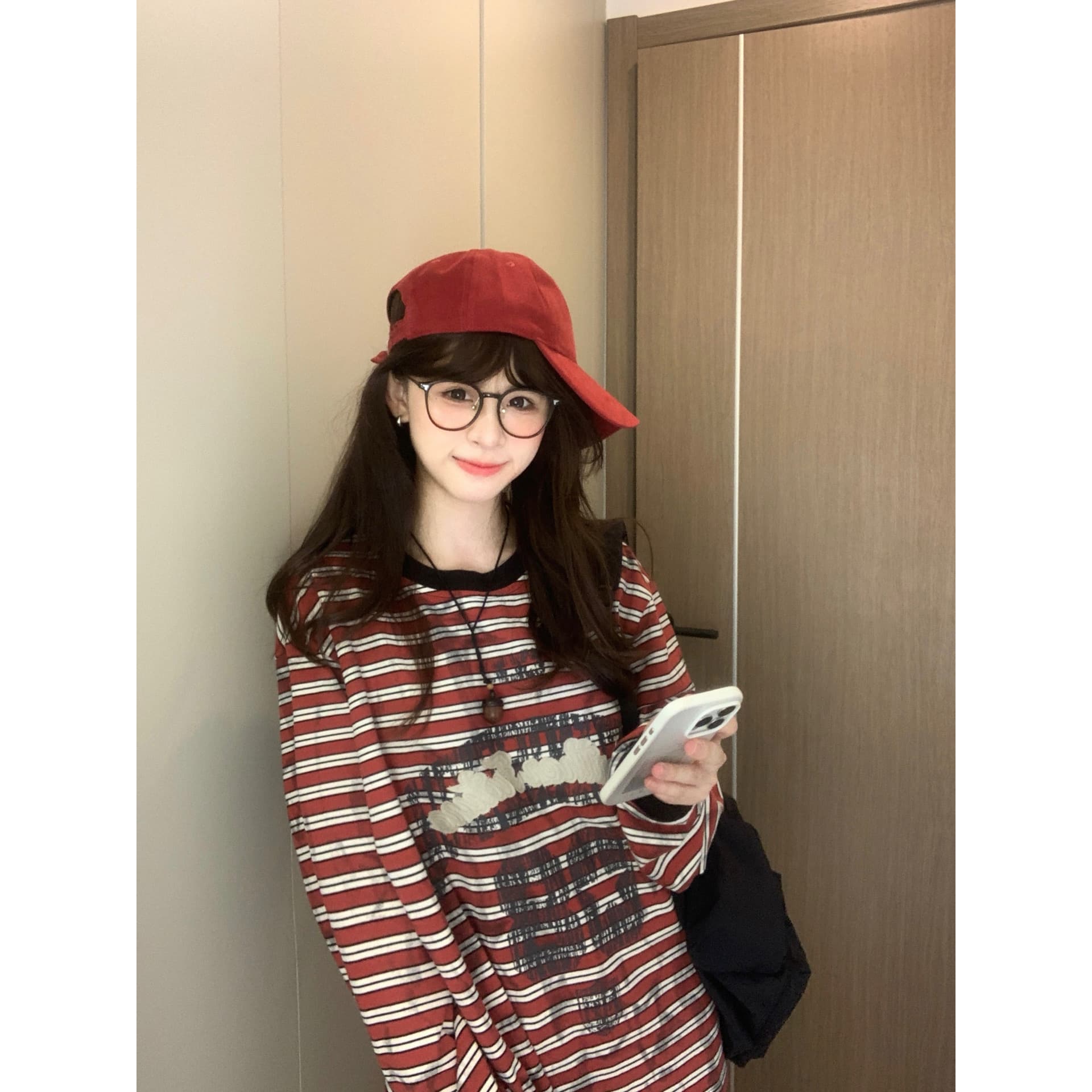 좋은 품질 원본 솜씨 자수 광저우 원본 원단 라운드 넥 긴팔 이미지 5