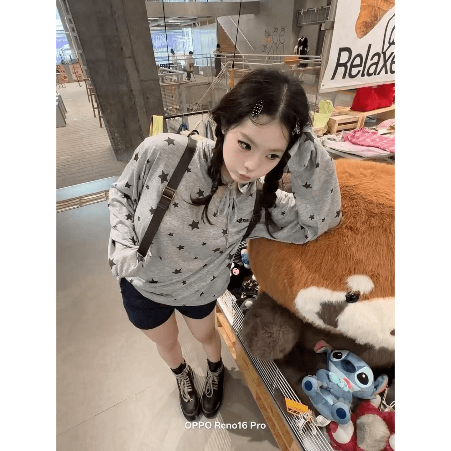 아메리칸 레트로 후드 전체 인쇄 별 알파벳 긴팔 티셔츠 여성 여름 루즈핏 슬림해 보이는 작은 대중 디자인 센스 맨위 이미지 5