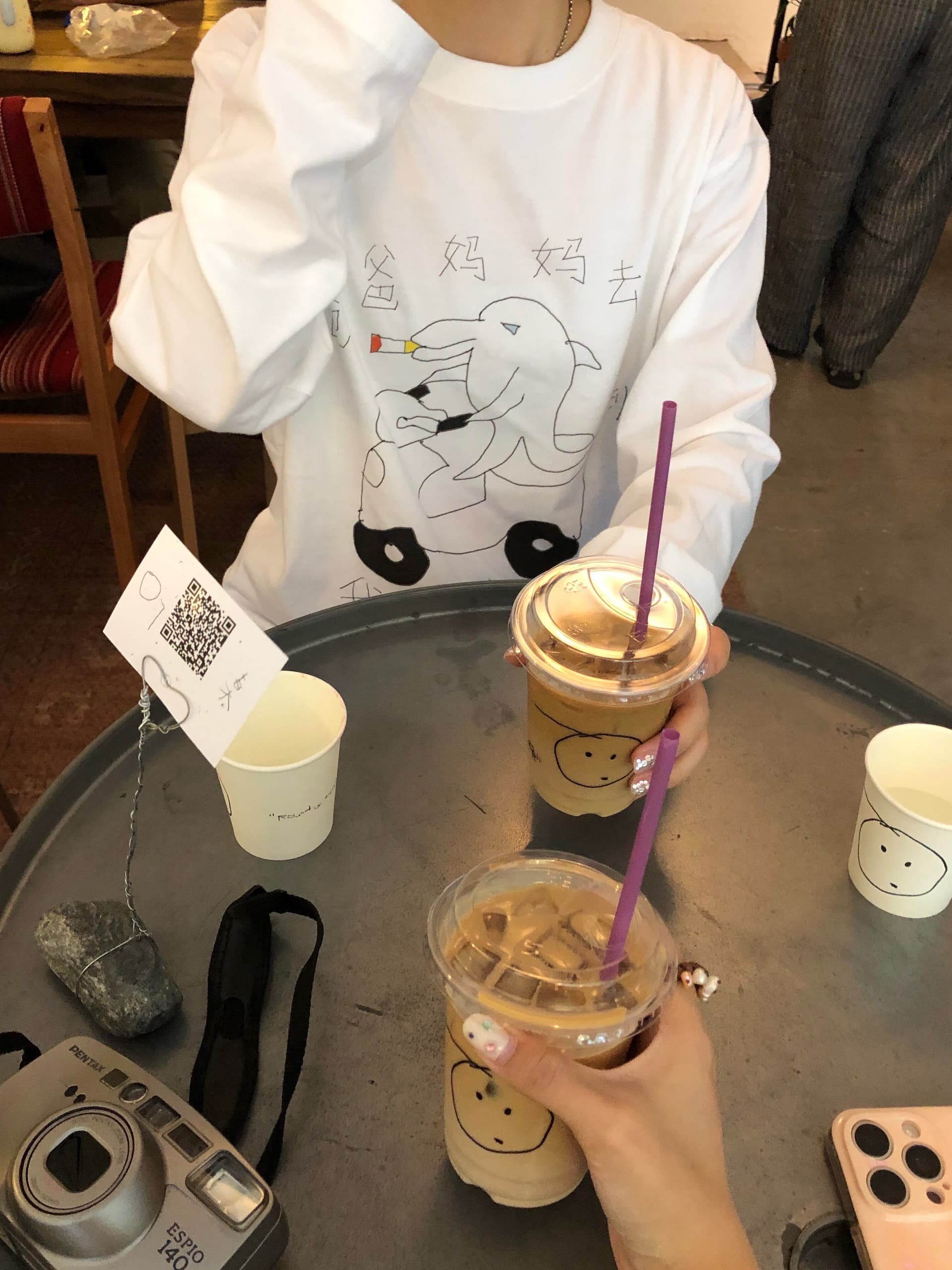 높은 품질 순면 200그램 21 빗질하다 정밀 프린트 가을 루즈핏 긴팔 티셔츠 여성 상세 이미지 3