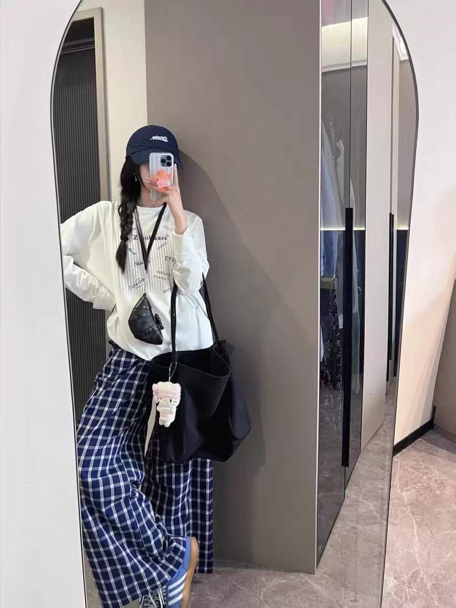 높은 품질 순면 200그램 21 빗질하다 정밀 프린트 가을 루즈핏 긴팔 티셔츠 여성 상세 이미지 3